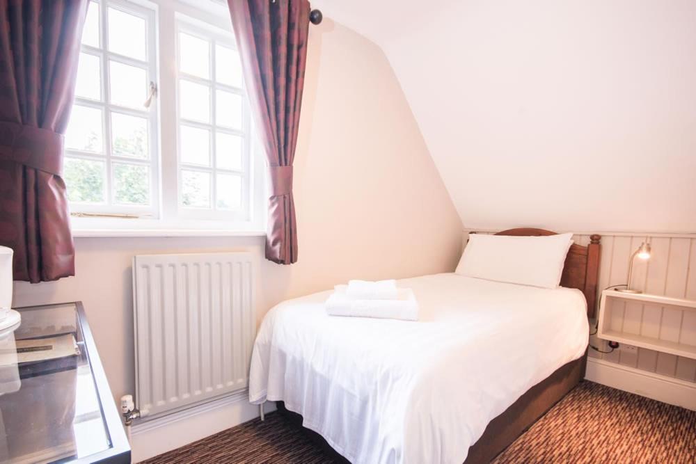 Single Room with Shower