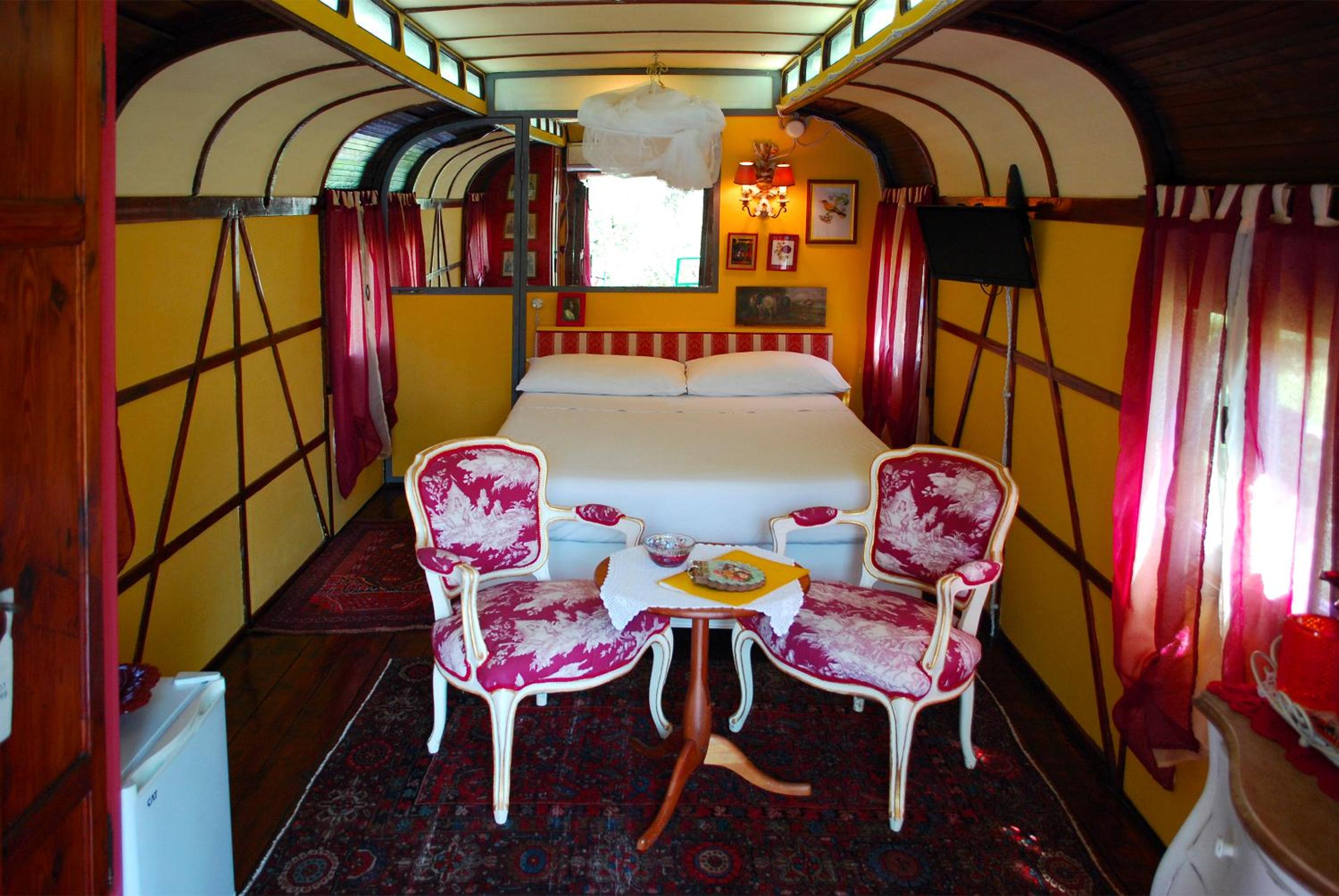  Caravan Standard  photo 1