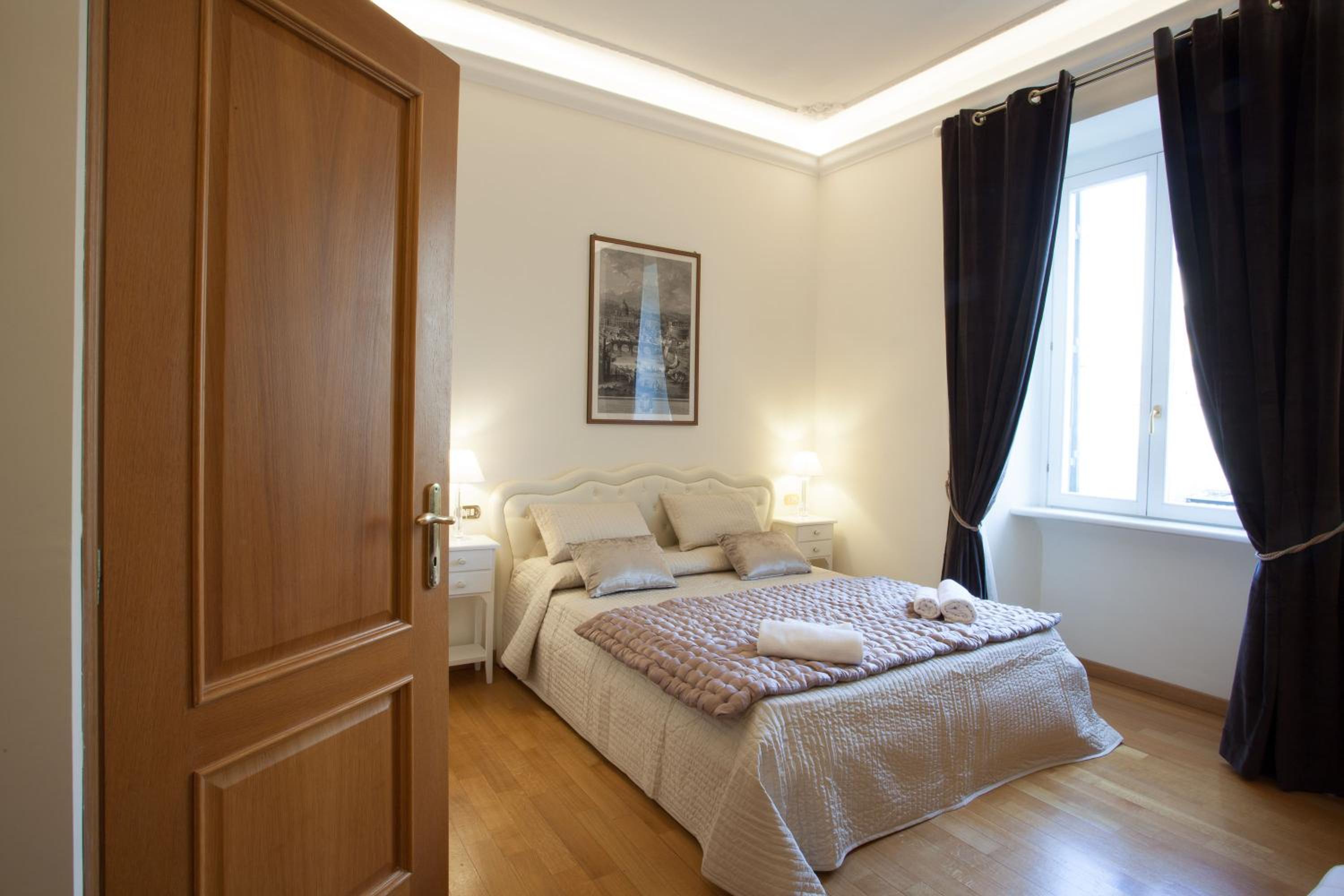 Deluxe Double Room with Extra Bed photo 1