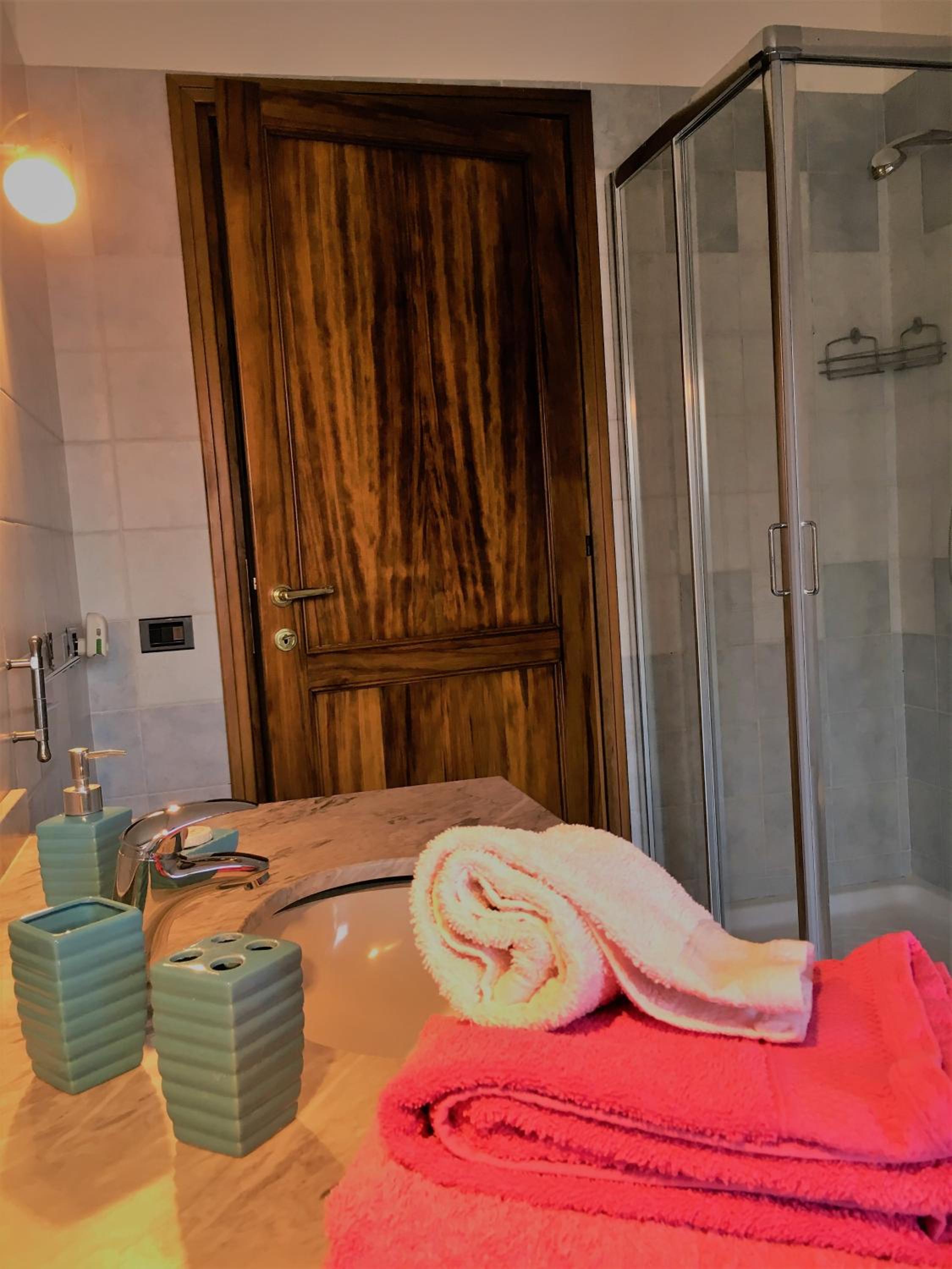 Suite with Garden View - Photo 8
