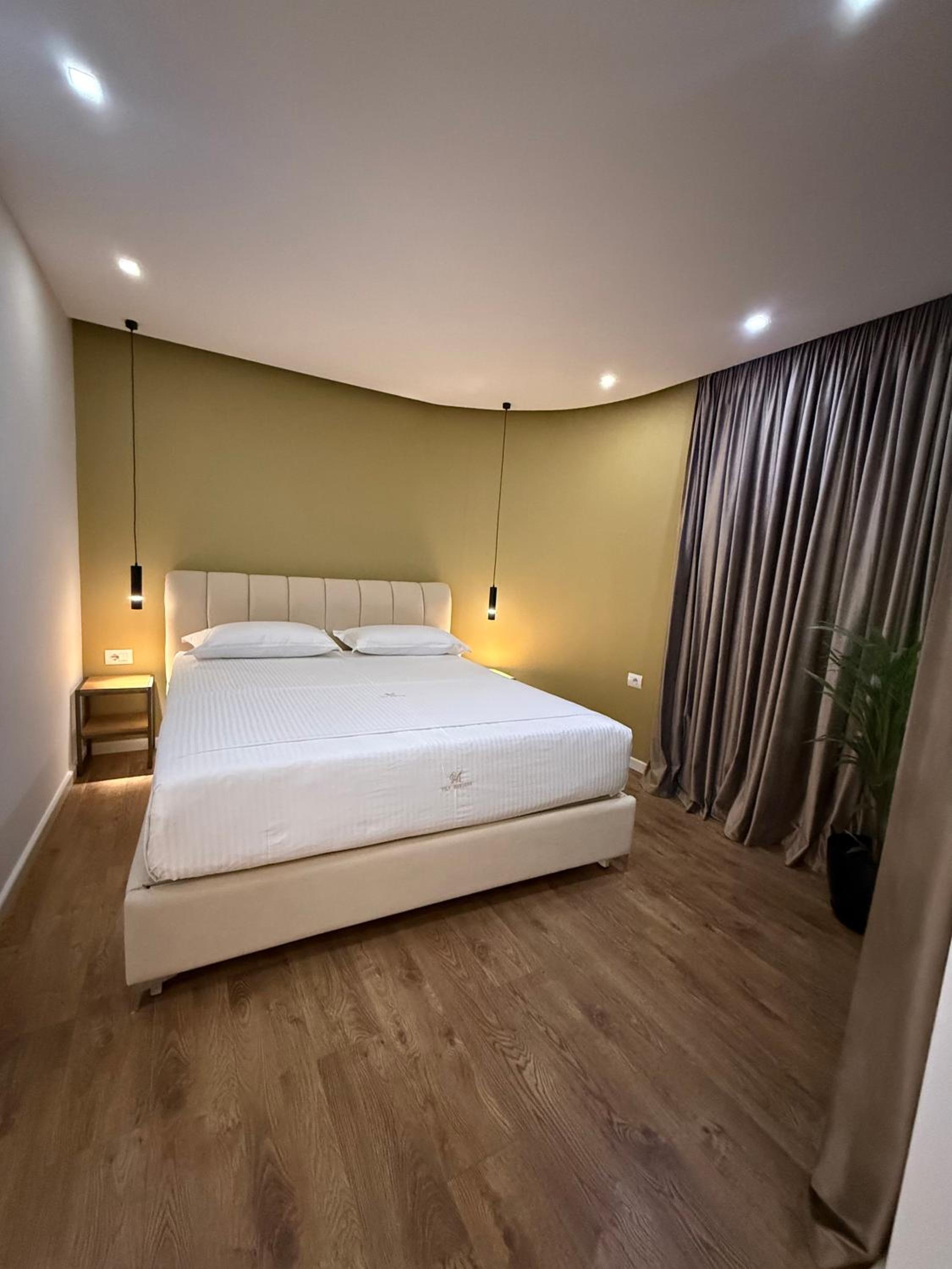 Suite with Balcony photo 1
