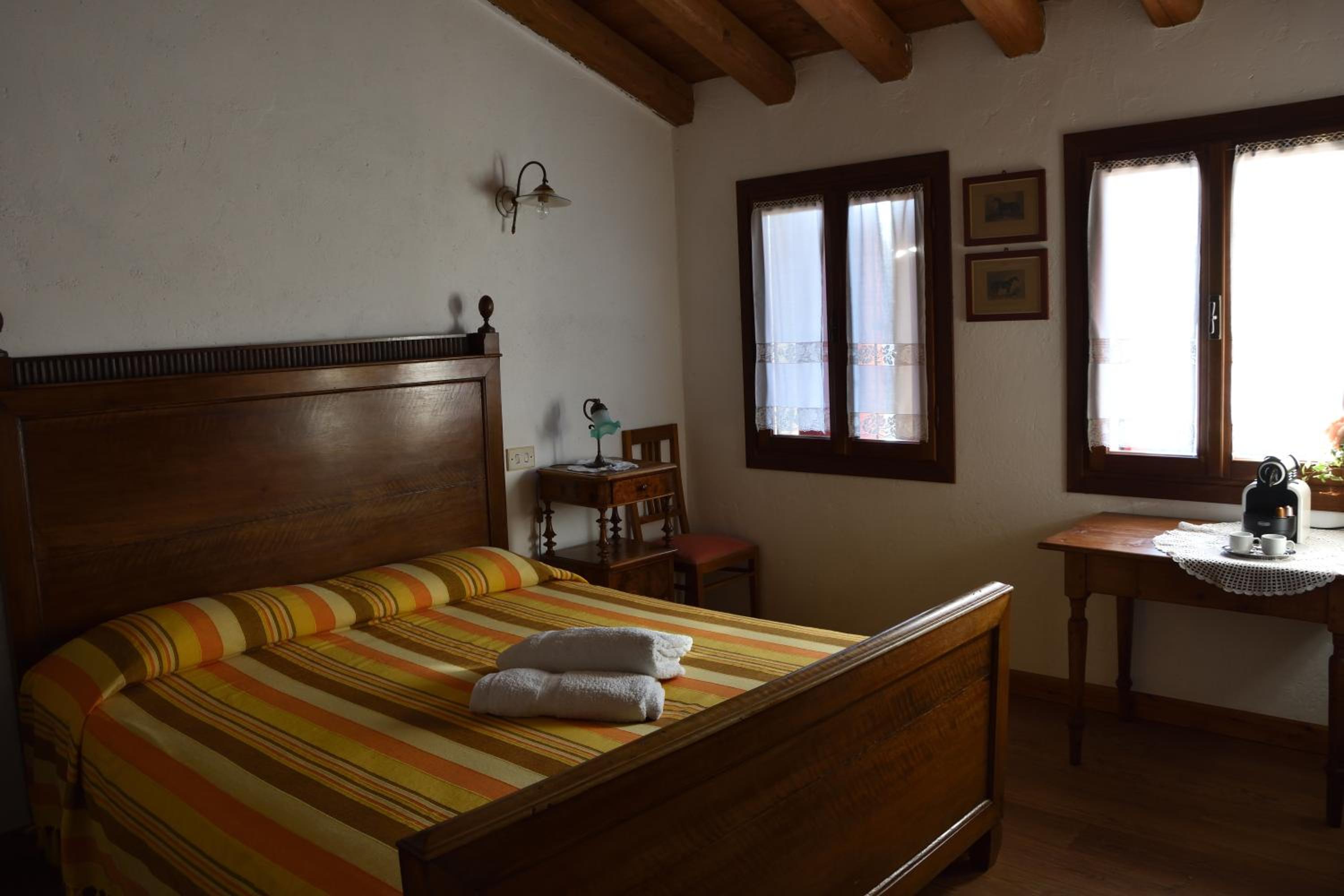 Double or Twin Room with Garden View photo 3