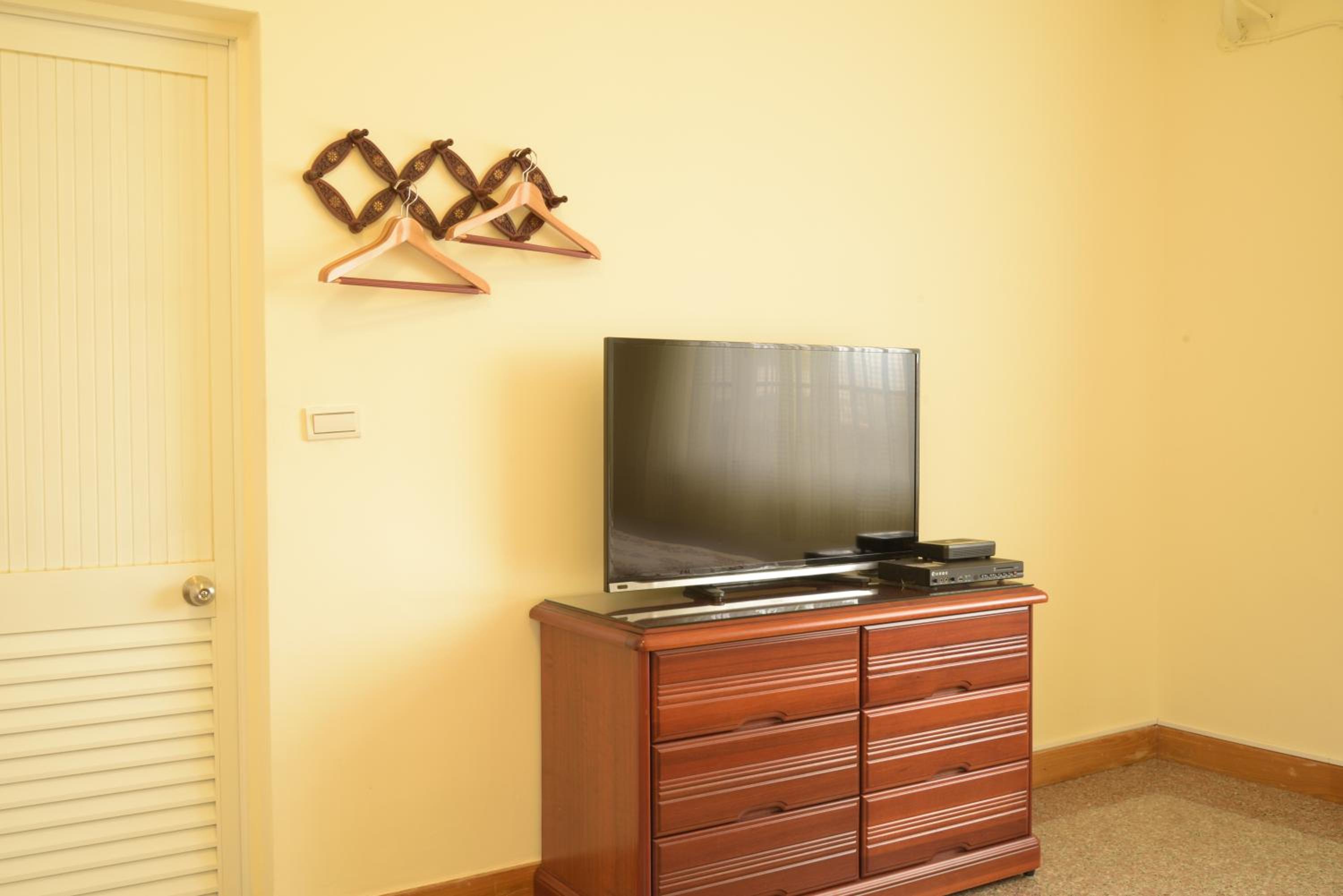 Standard Twin Room photo 3