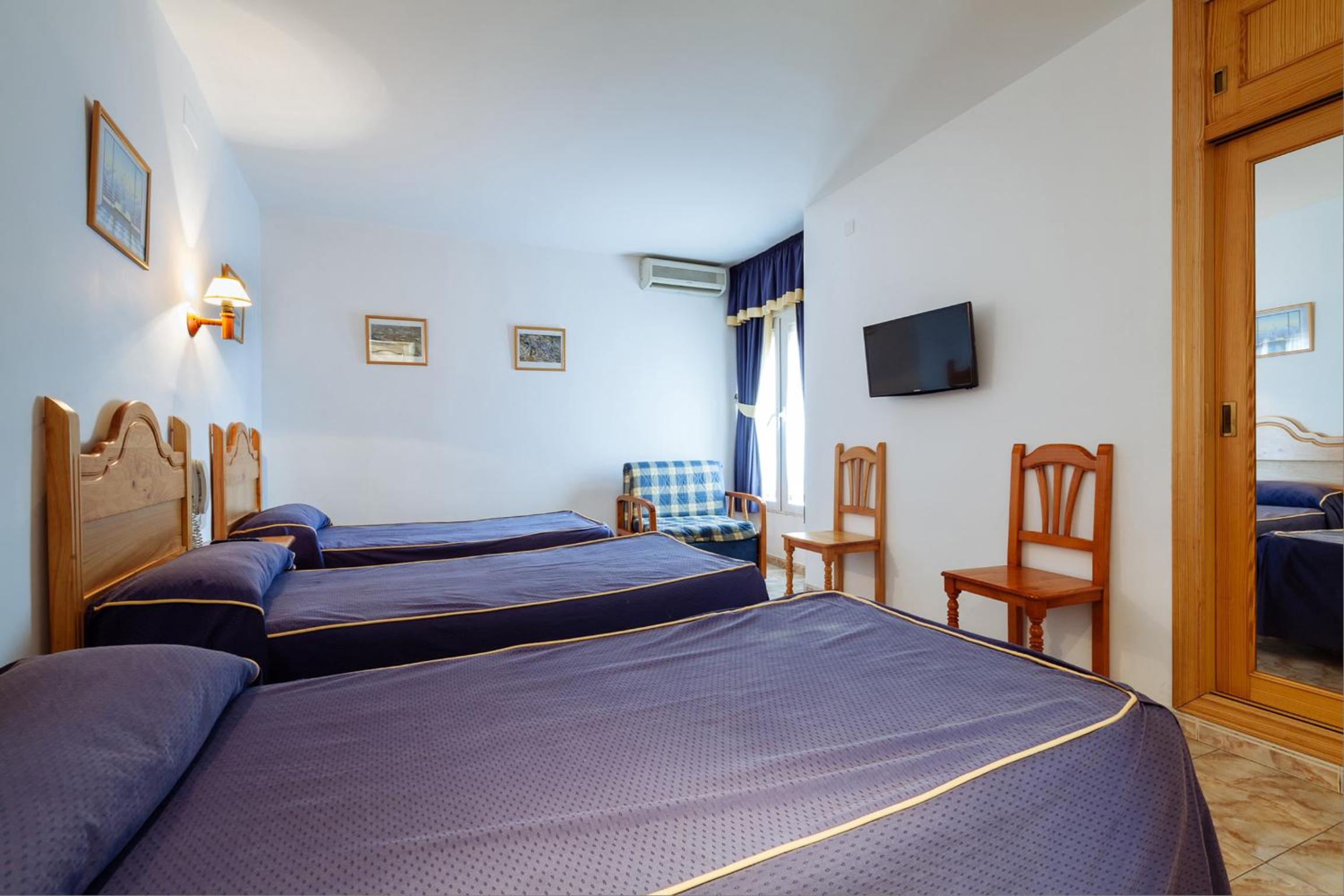 Triple Room (3 Adults)