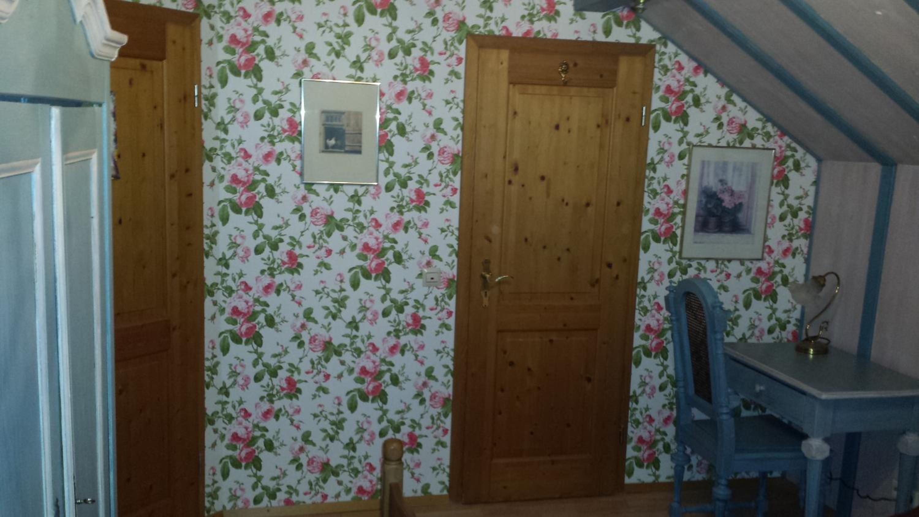 Boutique Room - Photo 10