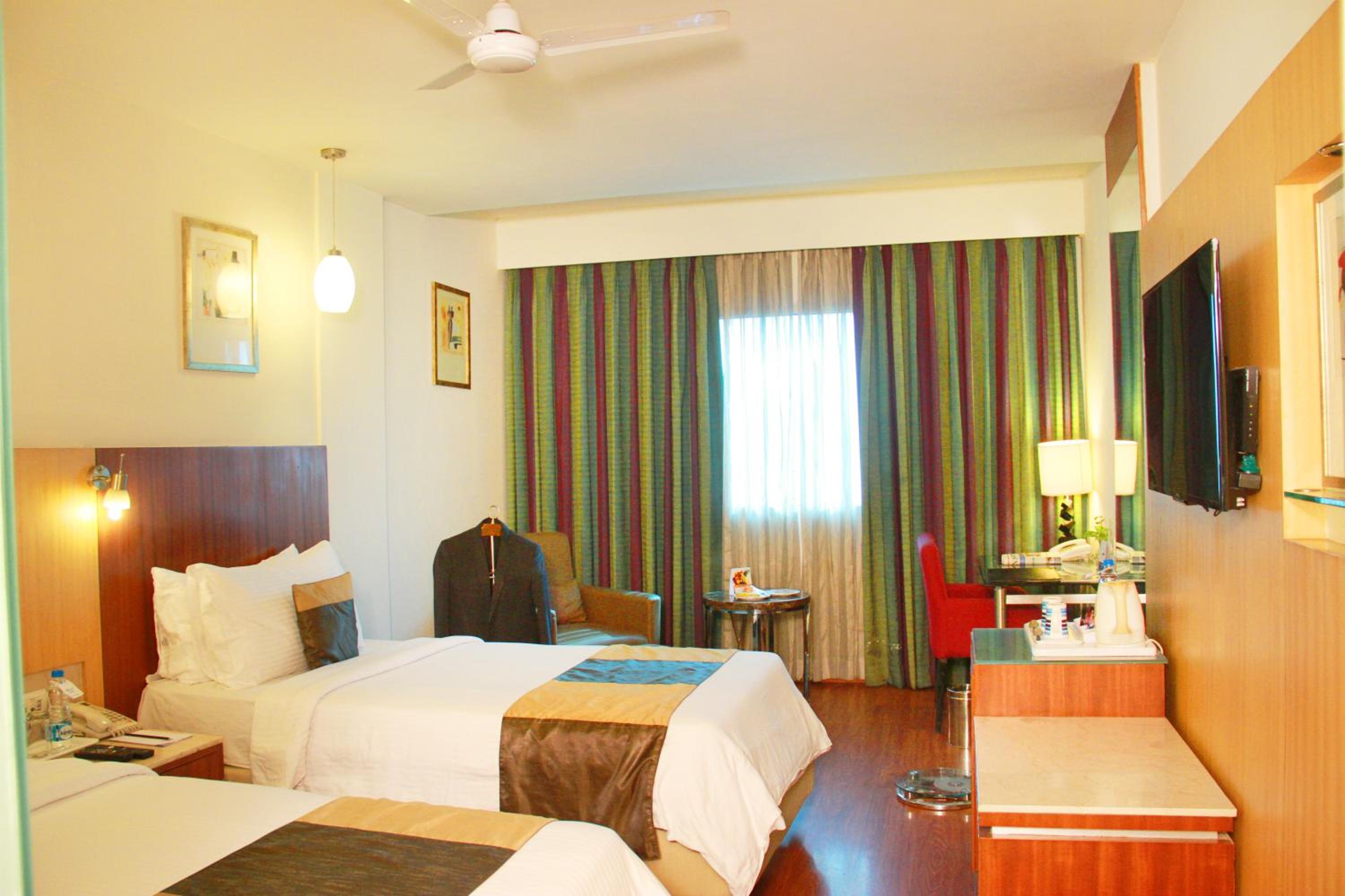 Club Double or Twin Room photo 2