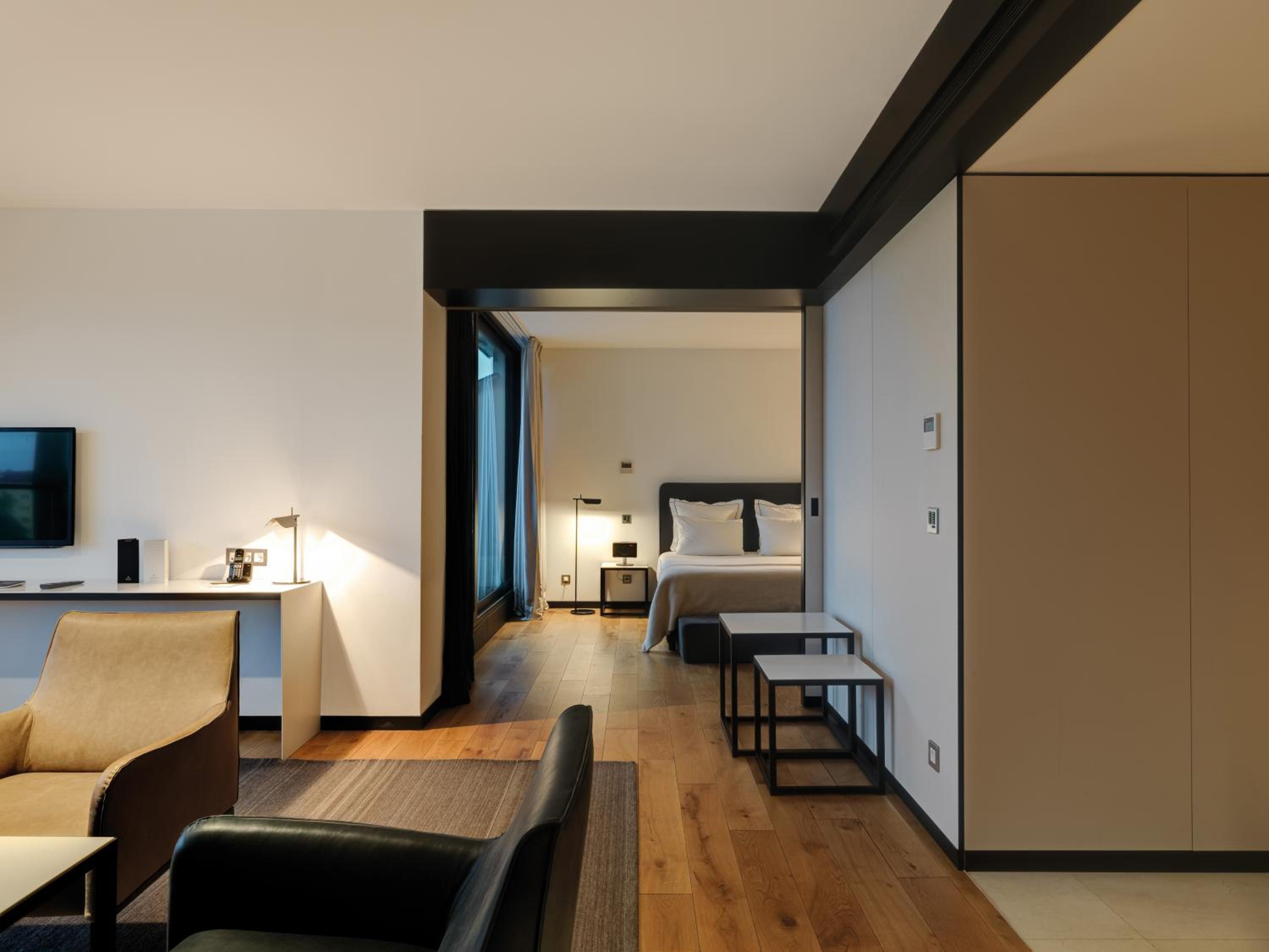 One-Bedroom Suite photo 1