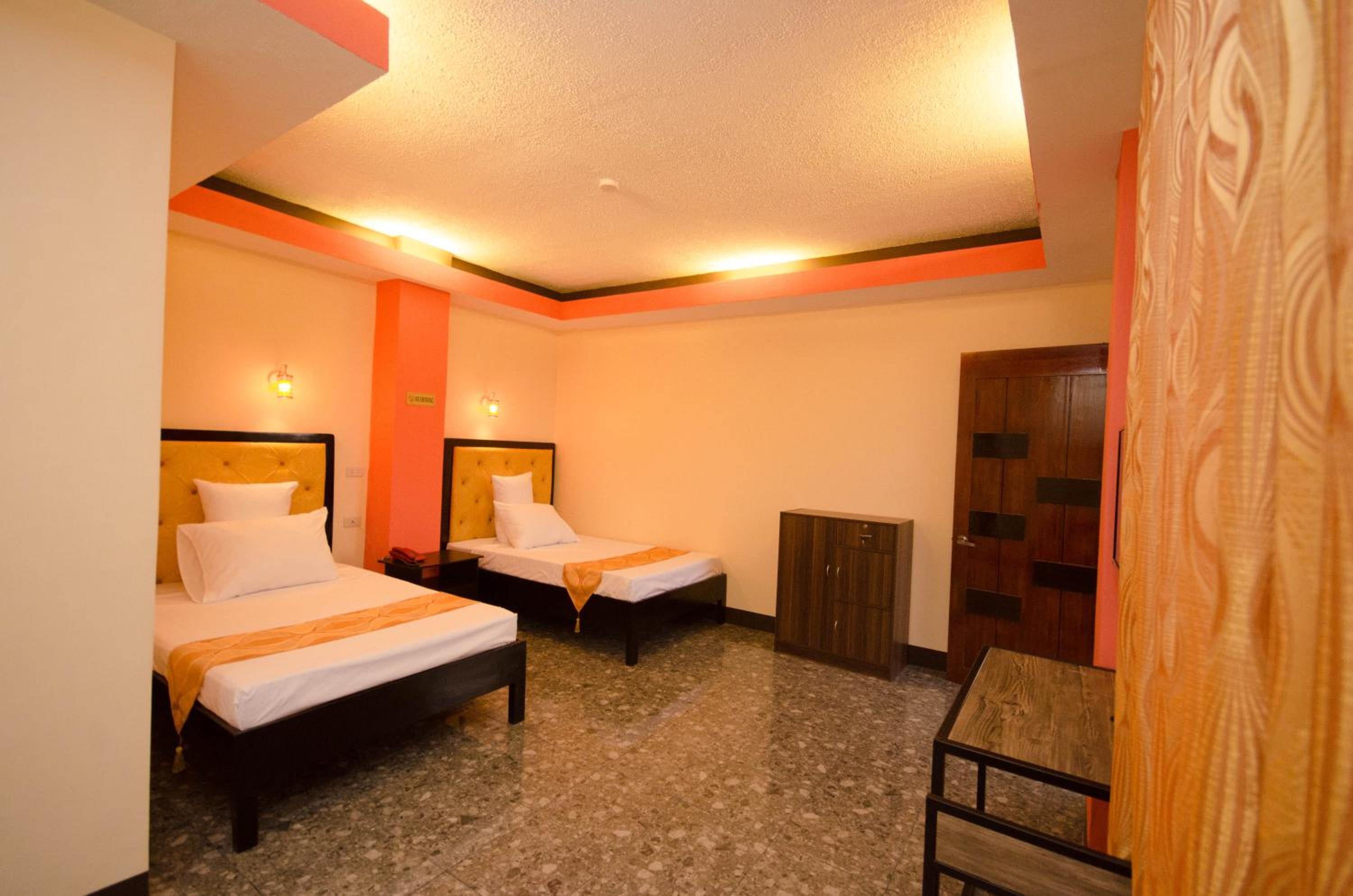 Family Suite for 4 (With Breakfast for 2 Only)