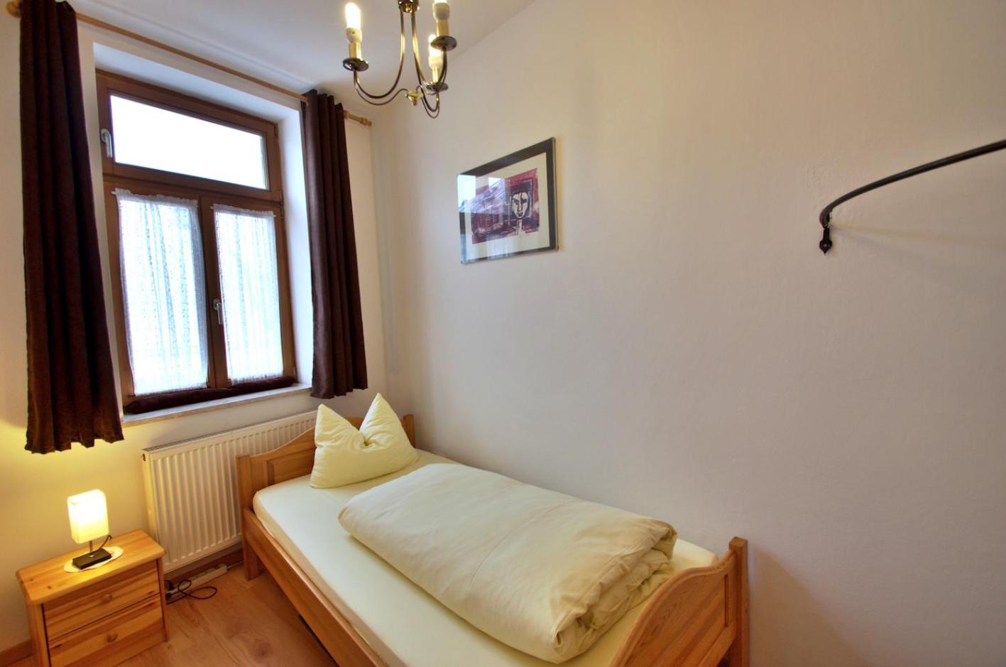 Apartment photo 3