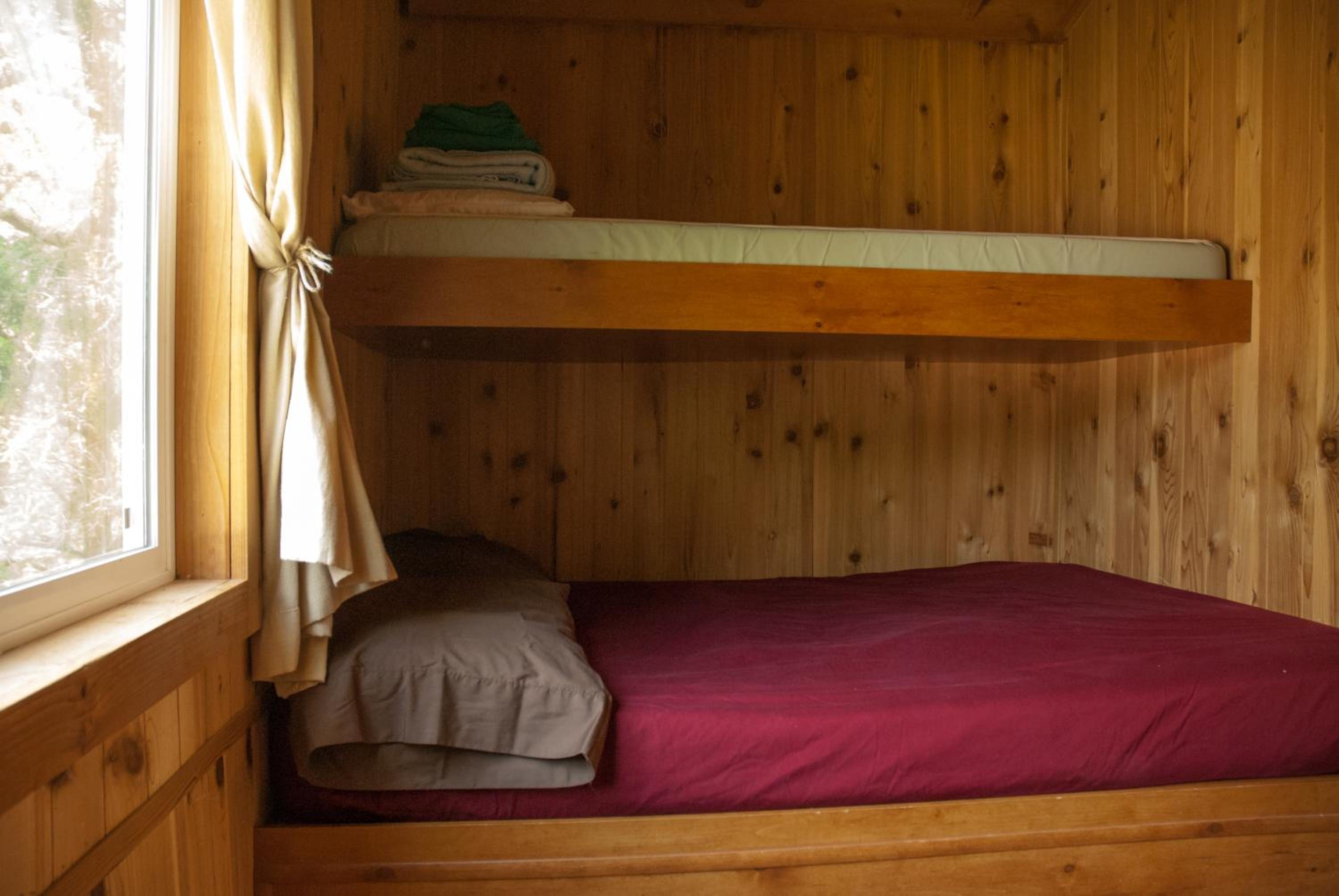 One-Bedroom Cabin
