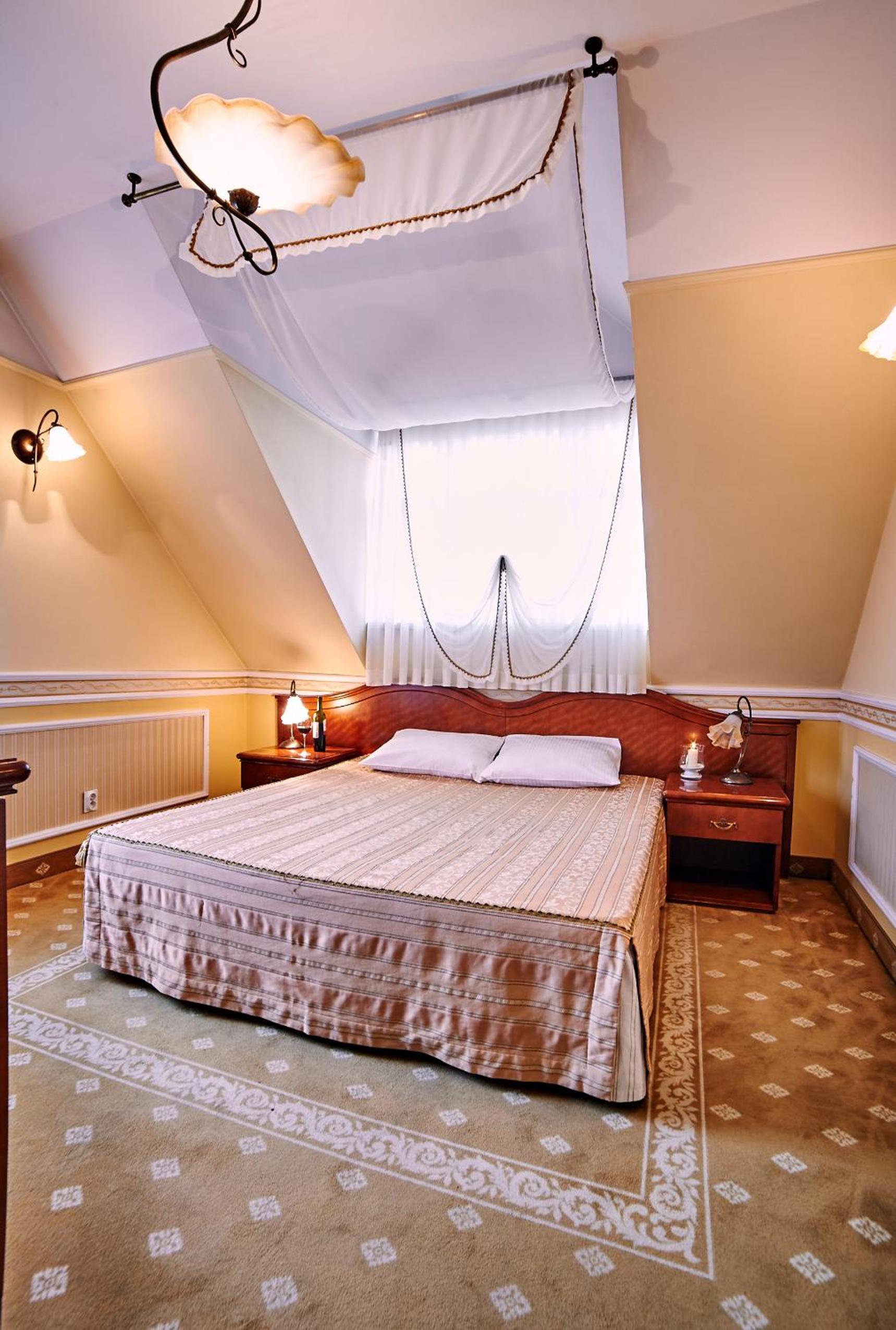 Suite - Photo 4