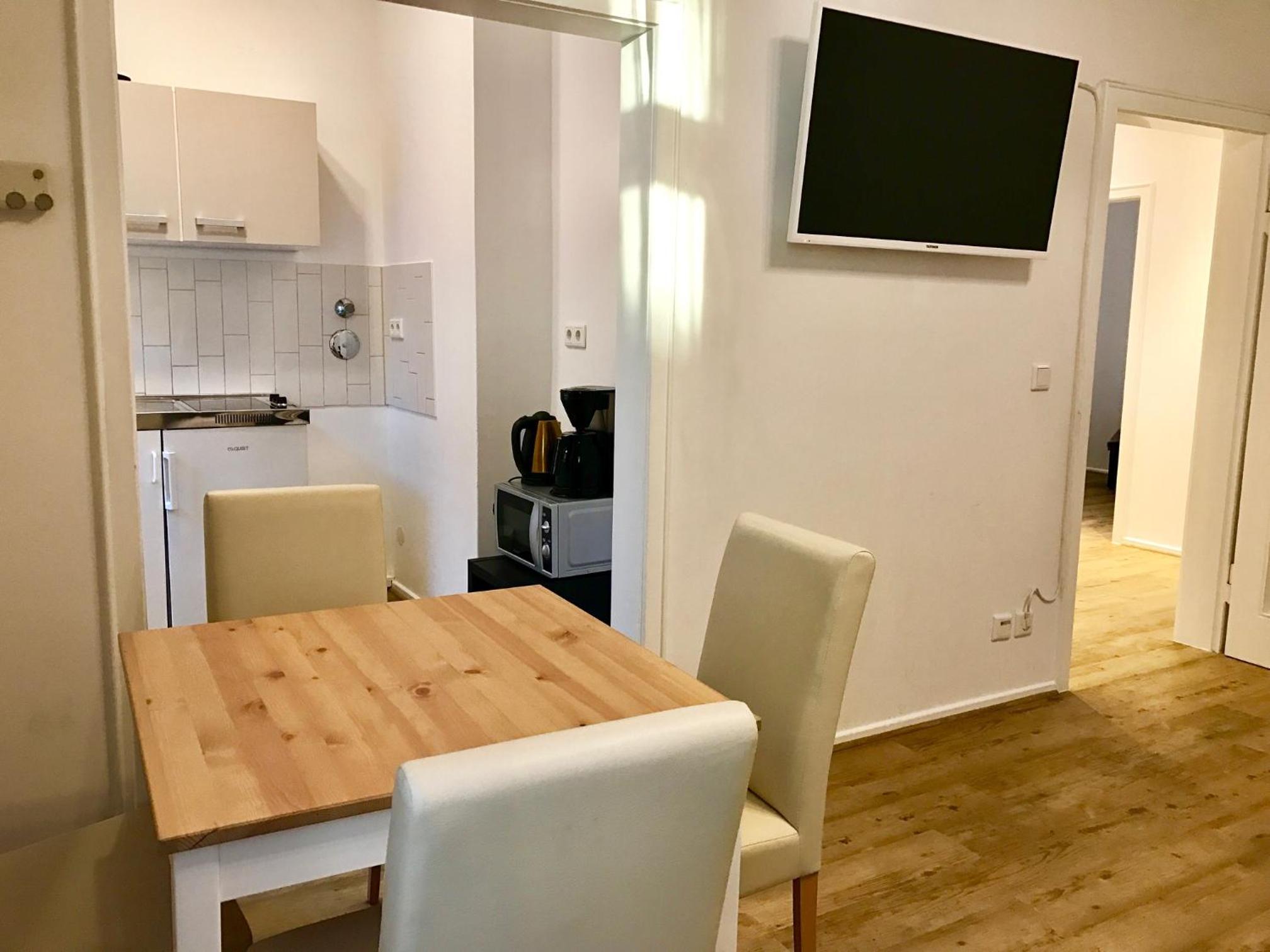 Three-Bedroom Apartment No Rhine River View  - Photo 12