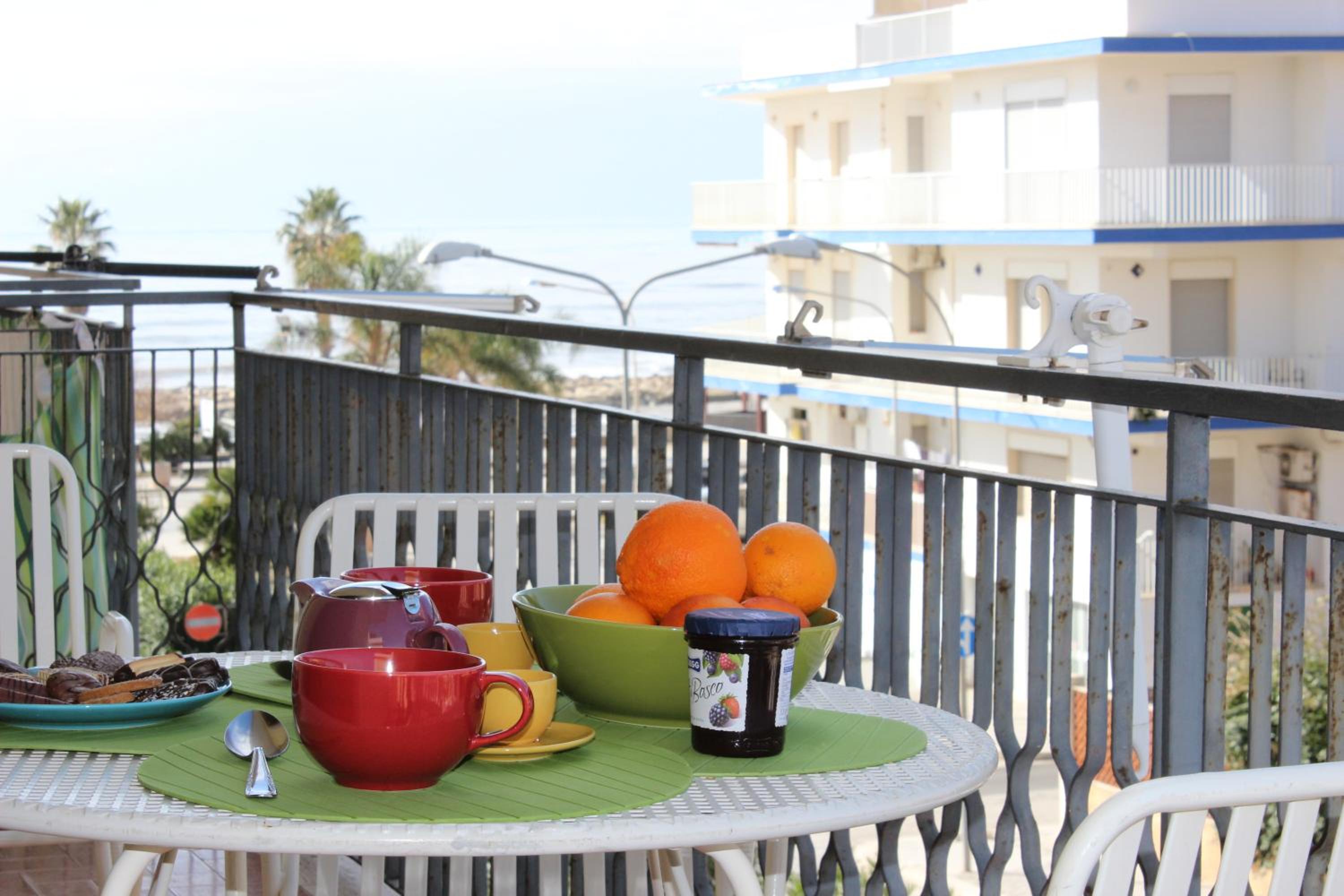 Apartment with Sea View photo 2