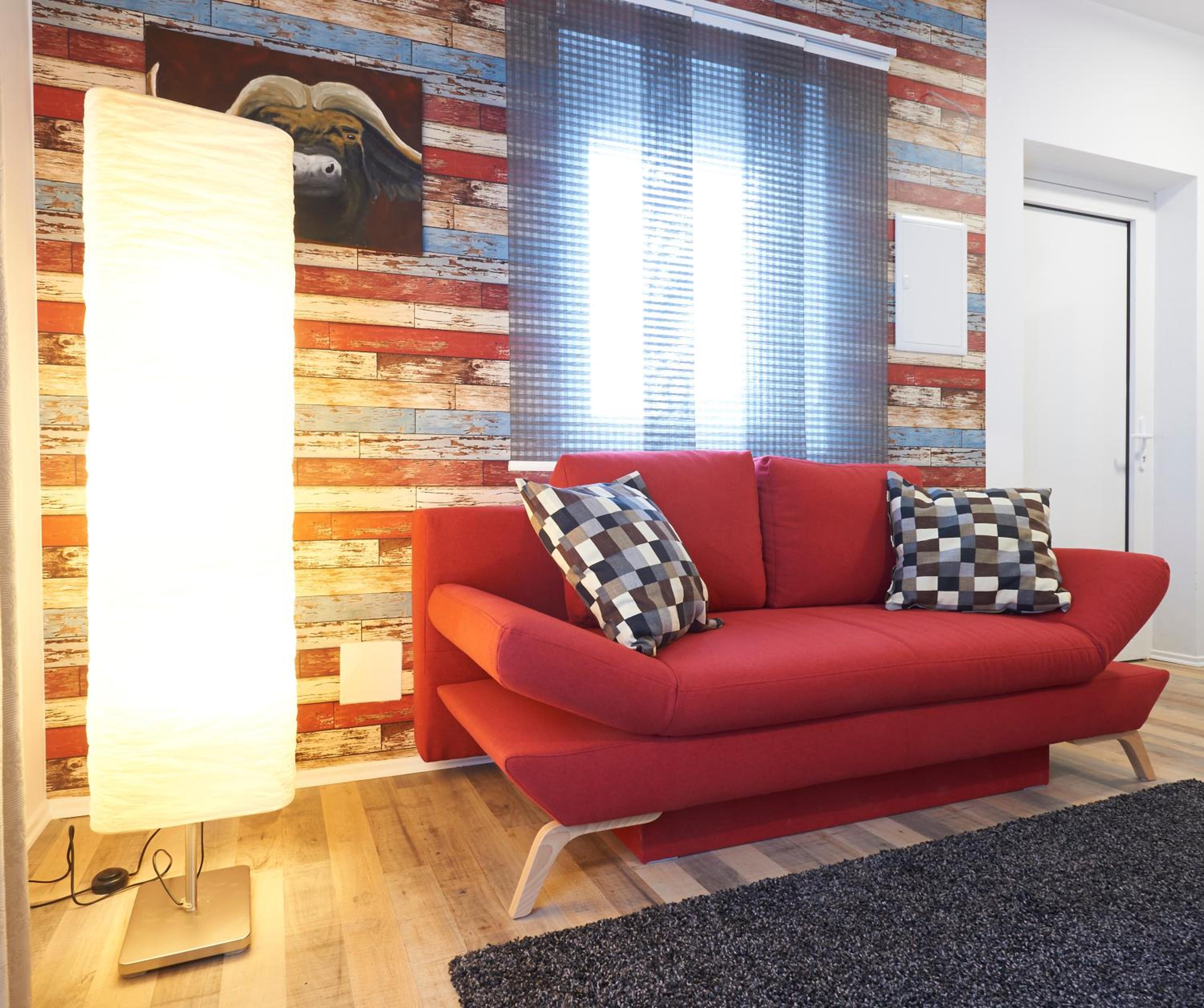 Apartment with Terrace - Photo 8