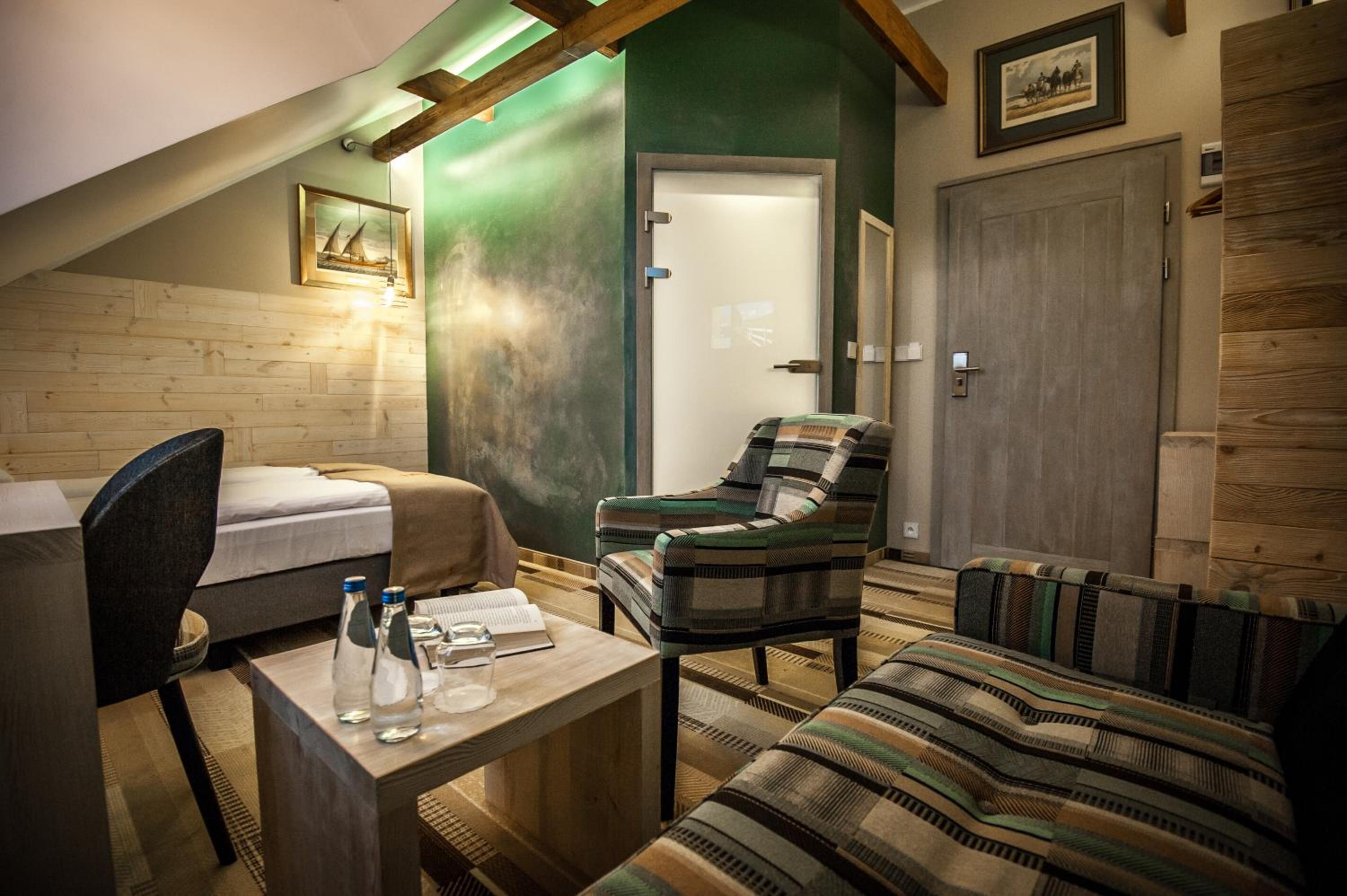 Double Room - Photo 3
