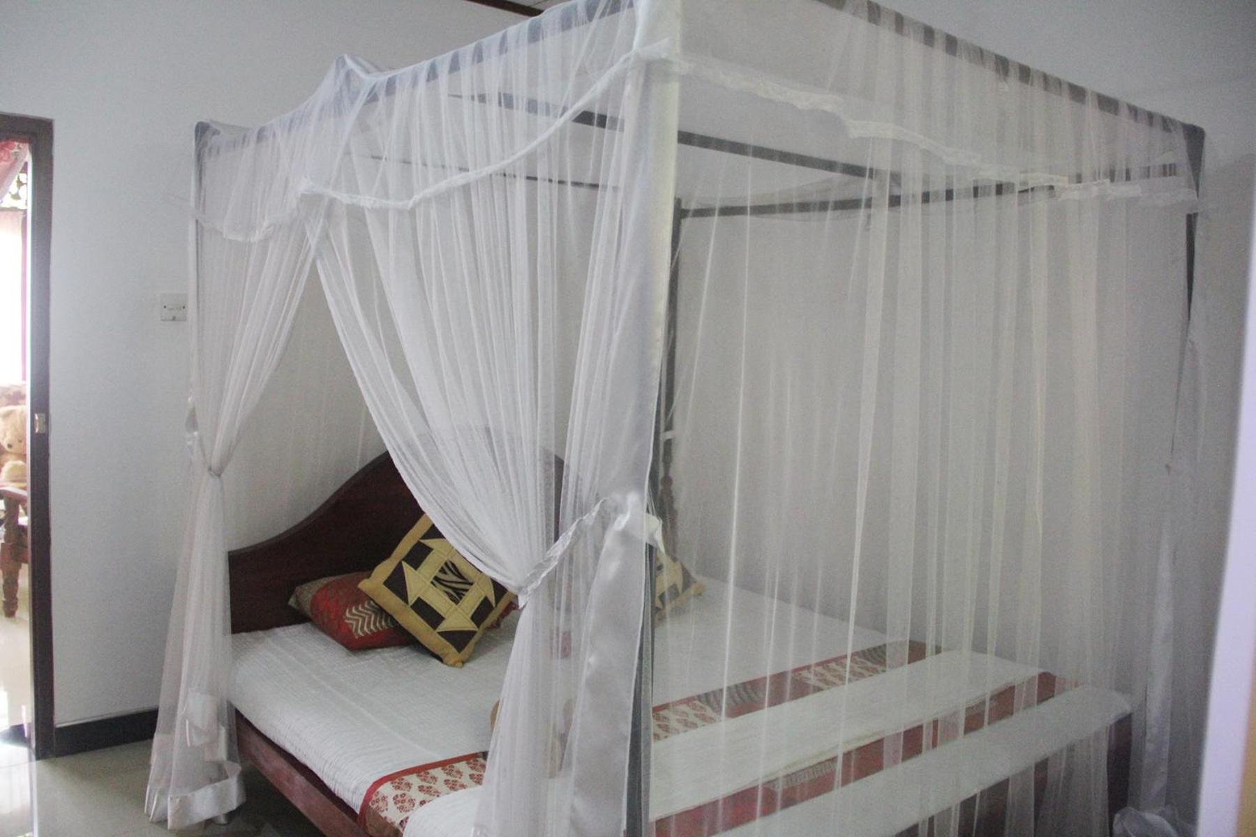 Budget Double Room photo 3