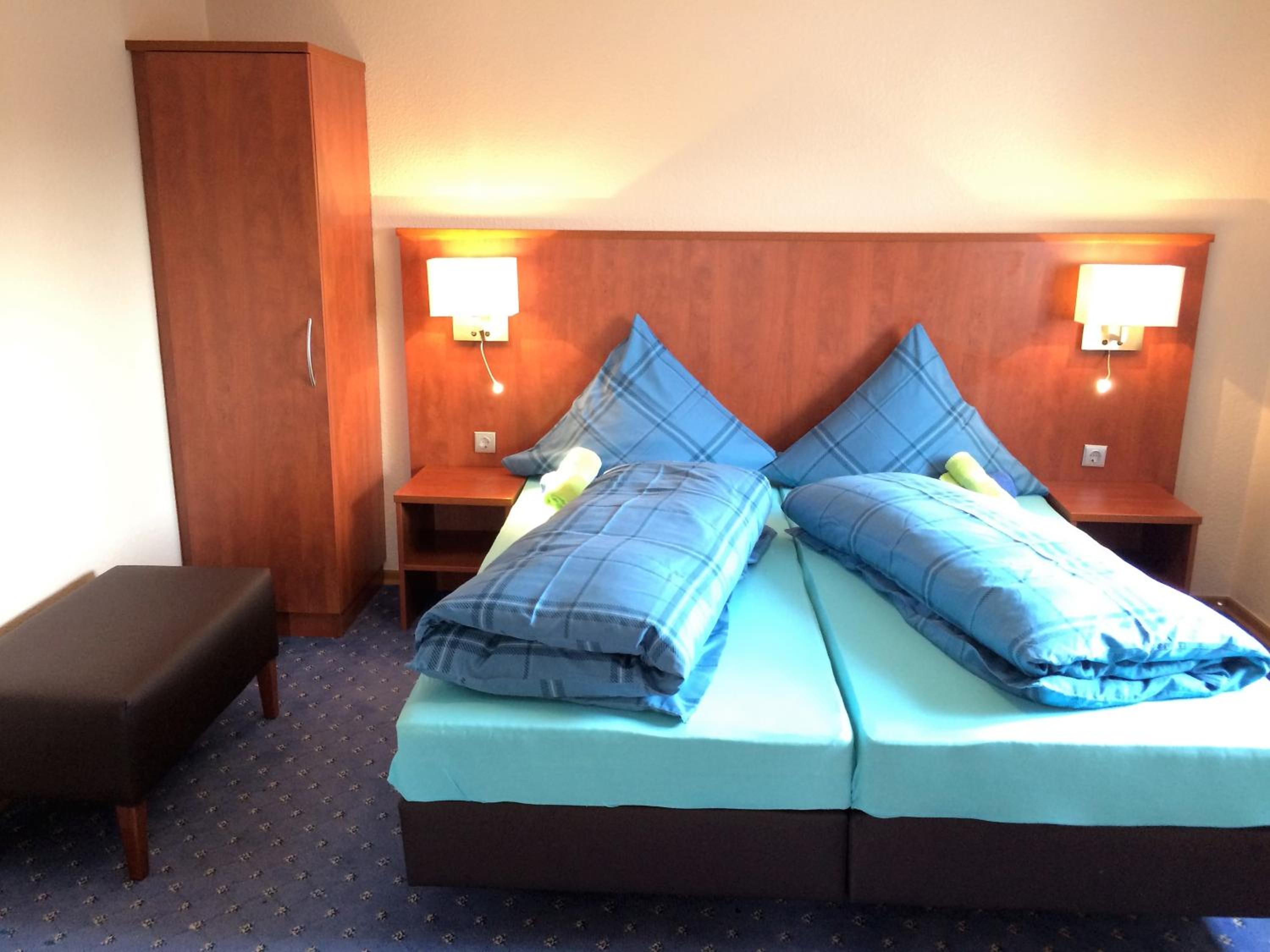 Double or Twin Room - Photo 2