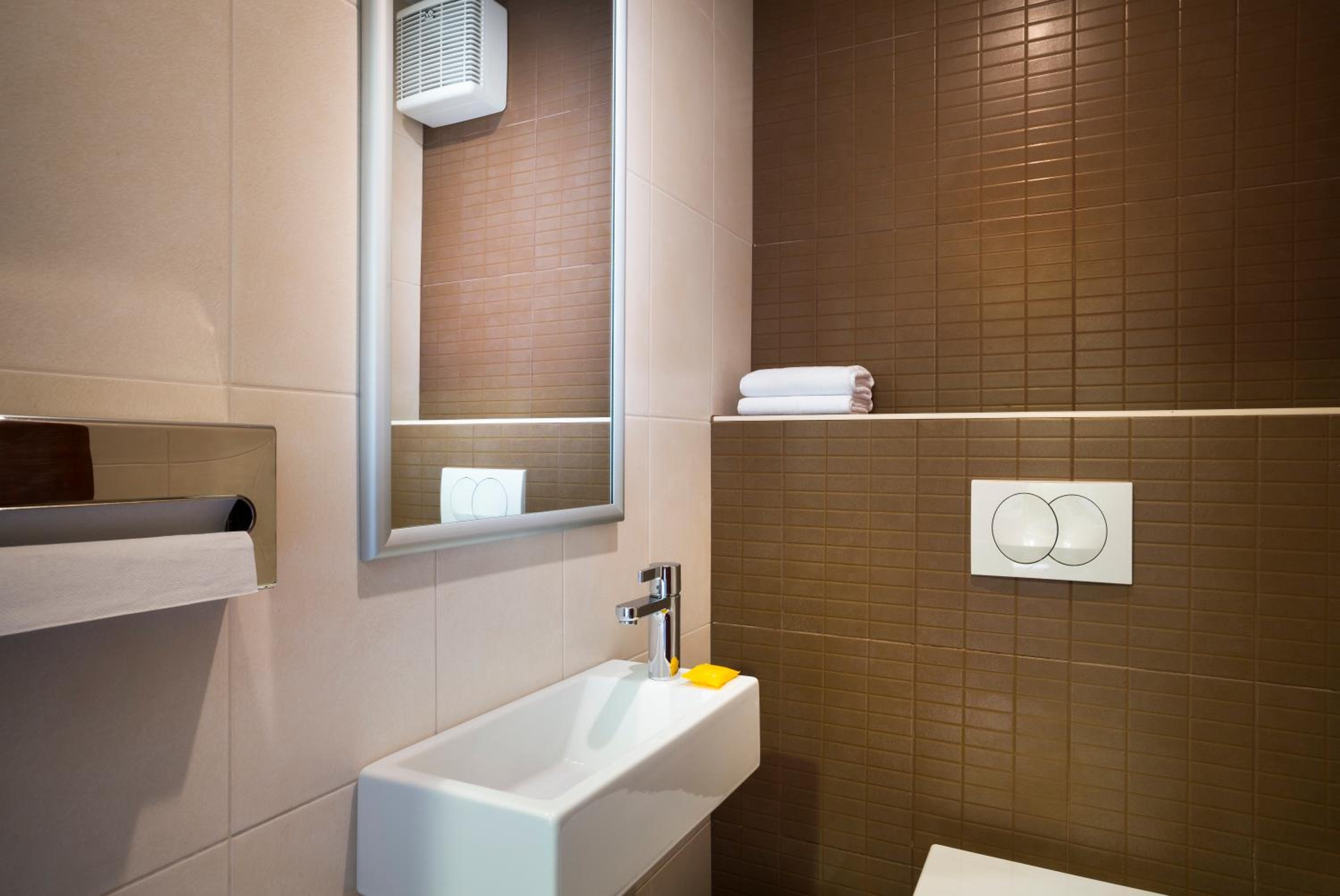 Suite for 2+2 - Photo 8