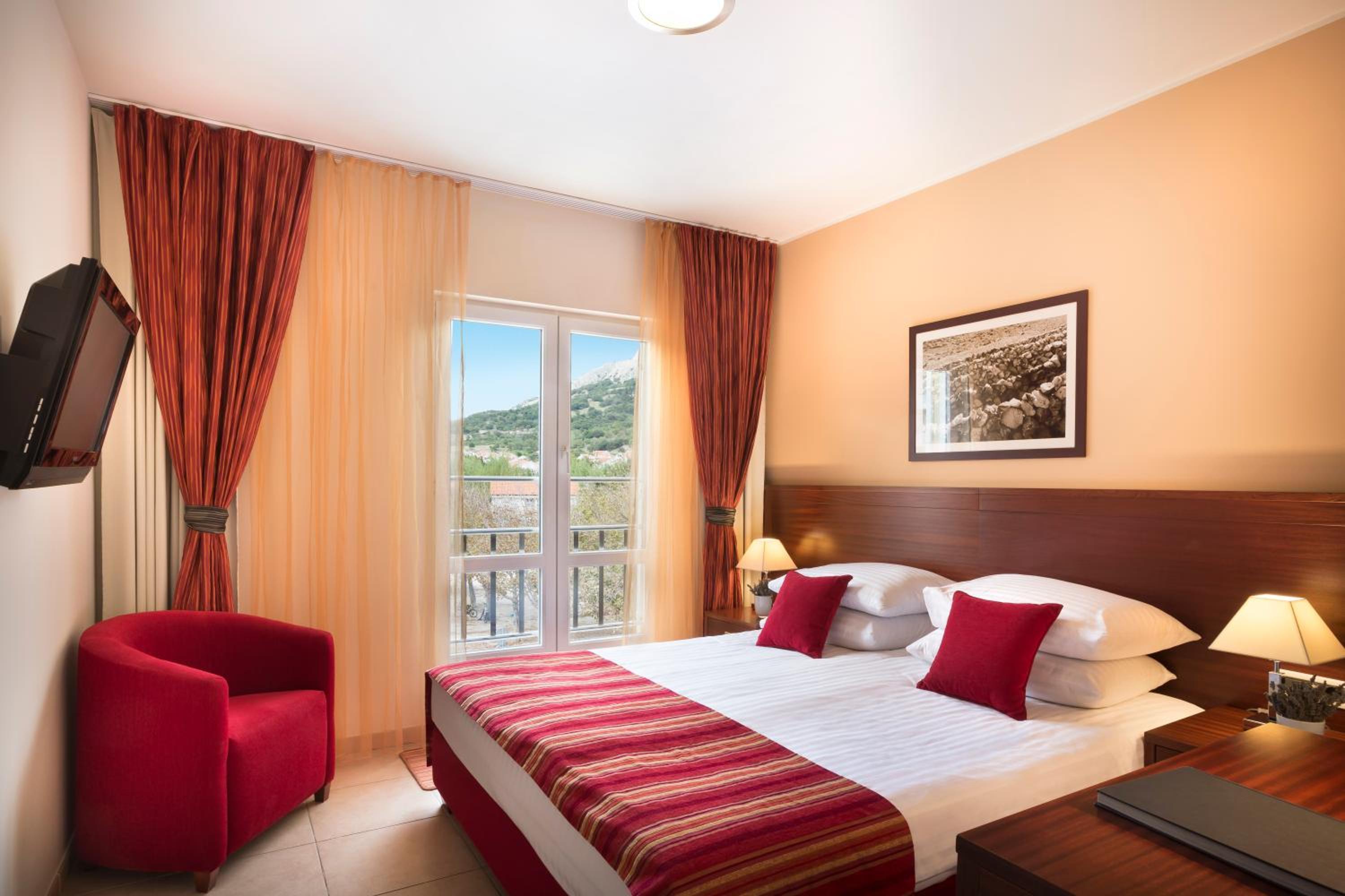 Suite for 2+2 - Photo 4