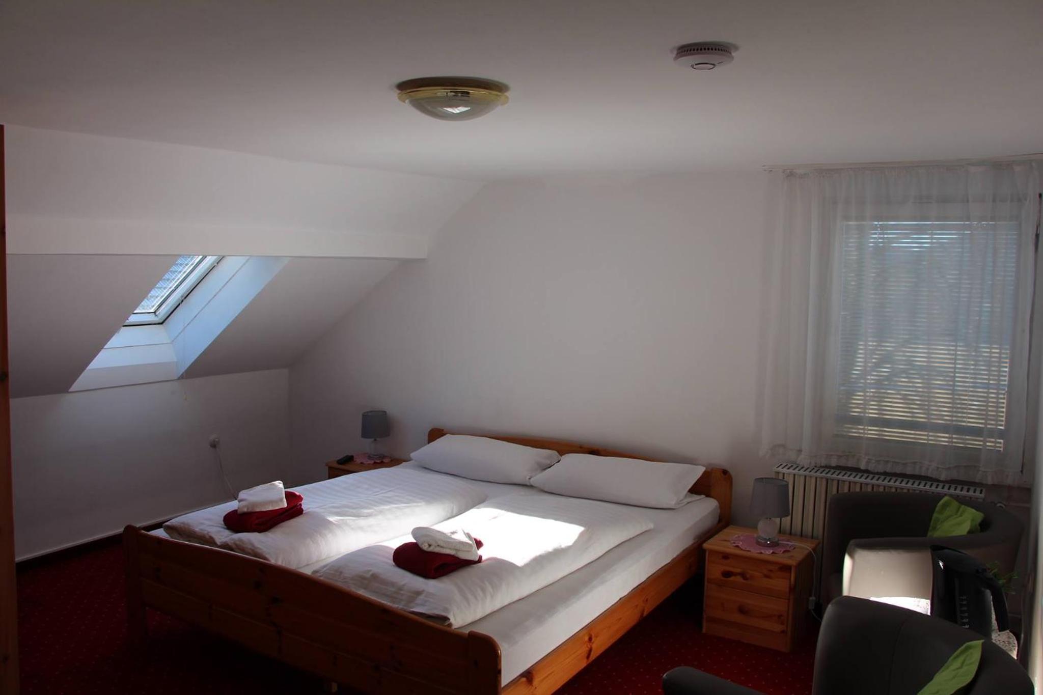 Double Room - Attic - Hohenschwangau Castle View photo 3