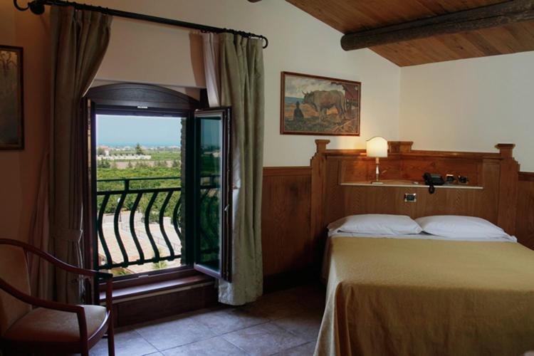 Suite - Photo 2