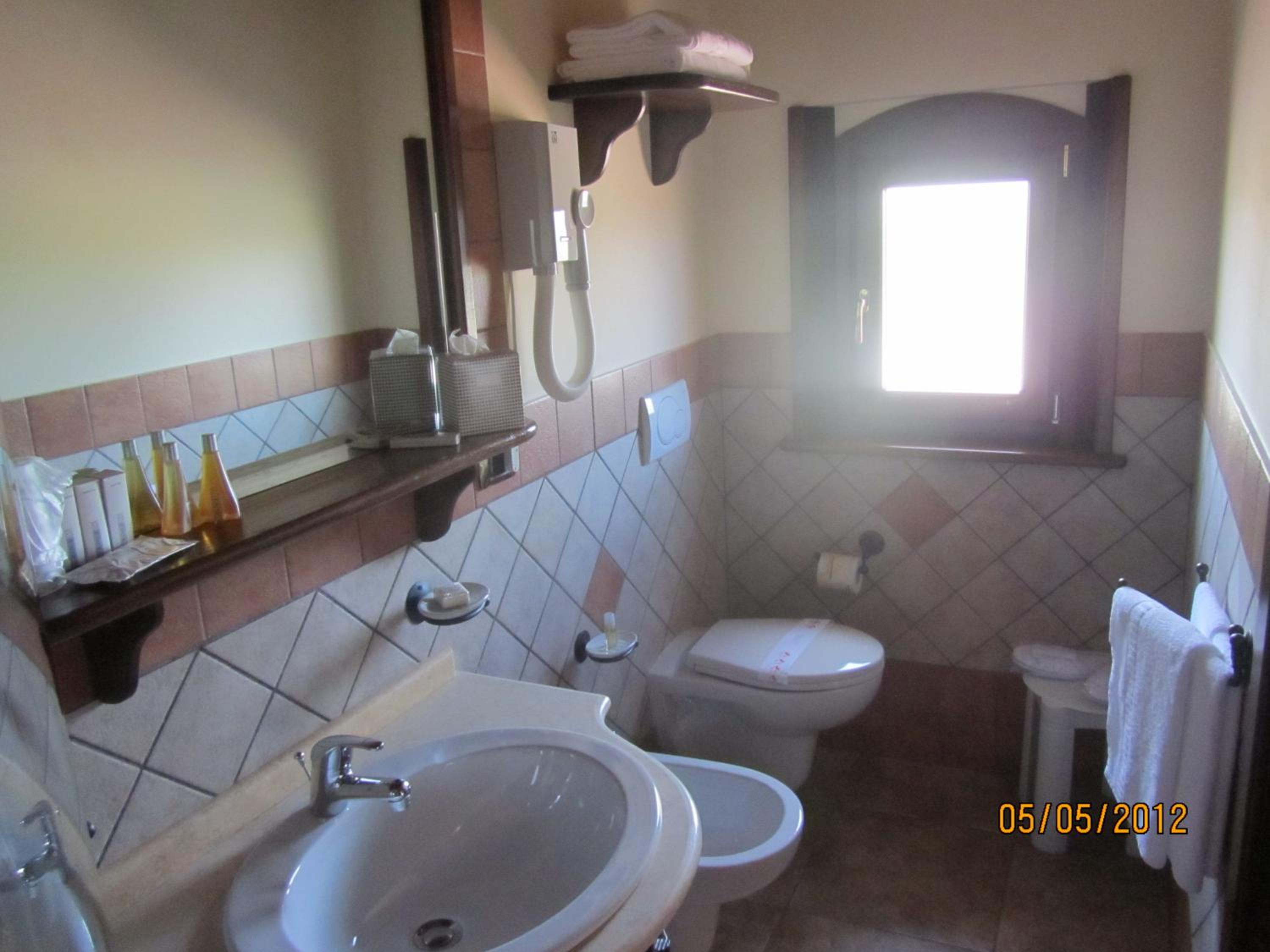 Suite - Photo 3