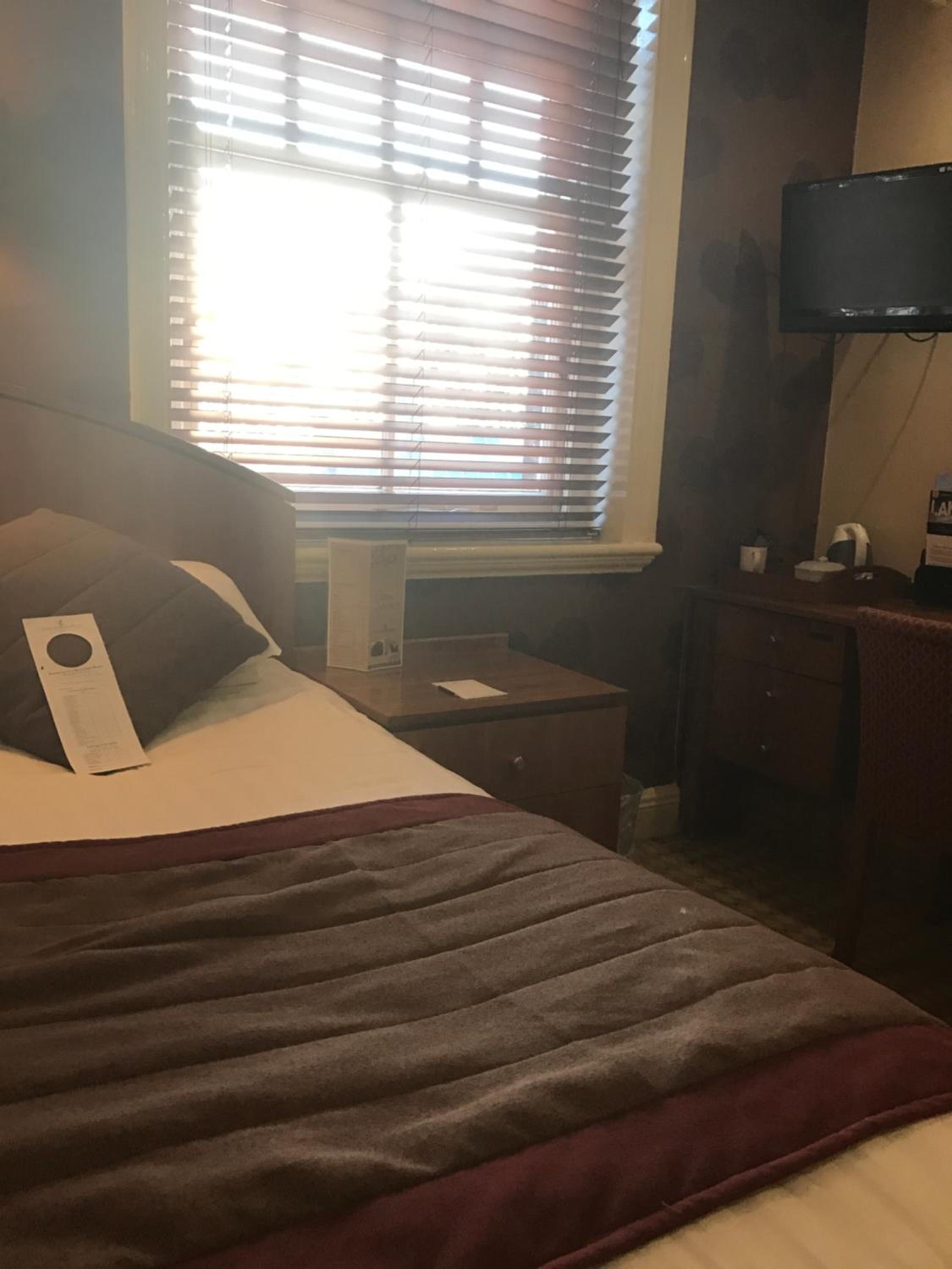 Single Room photo 2