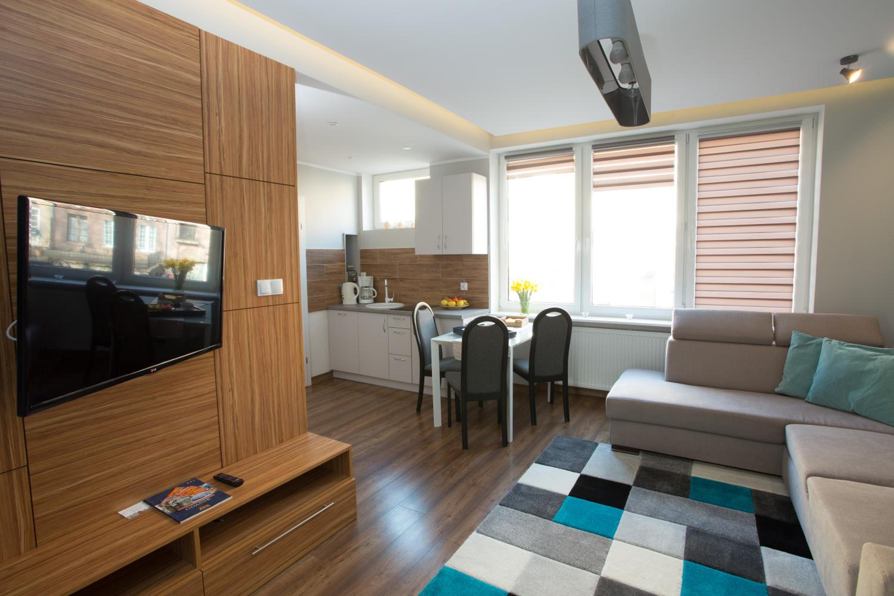 Apartment with Garden View Za Murami 19 a Street - Photo 4