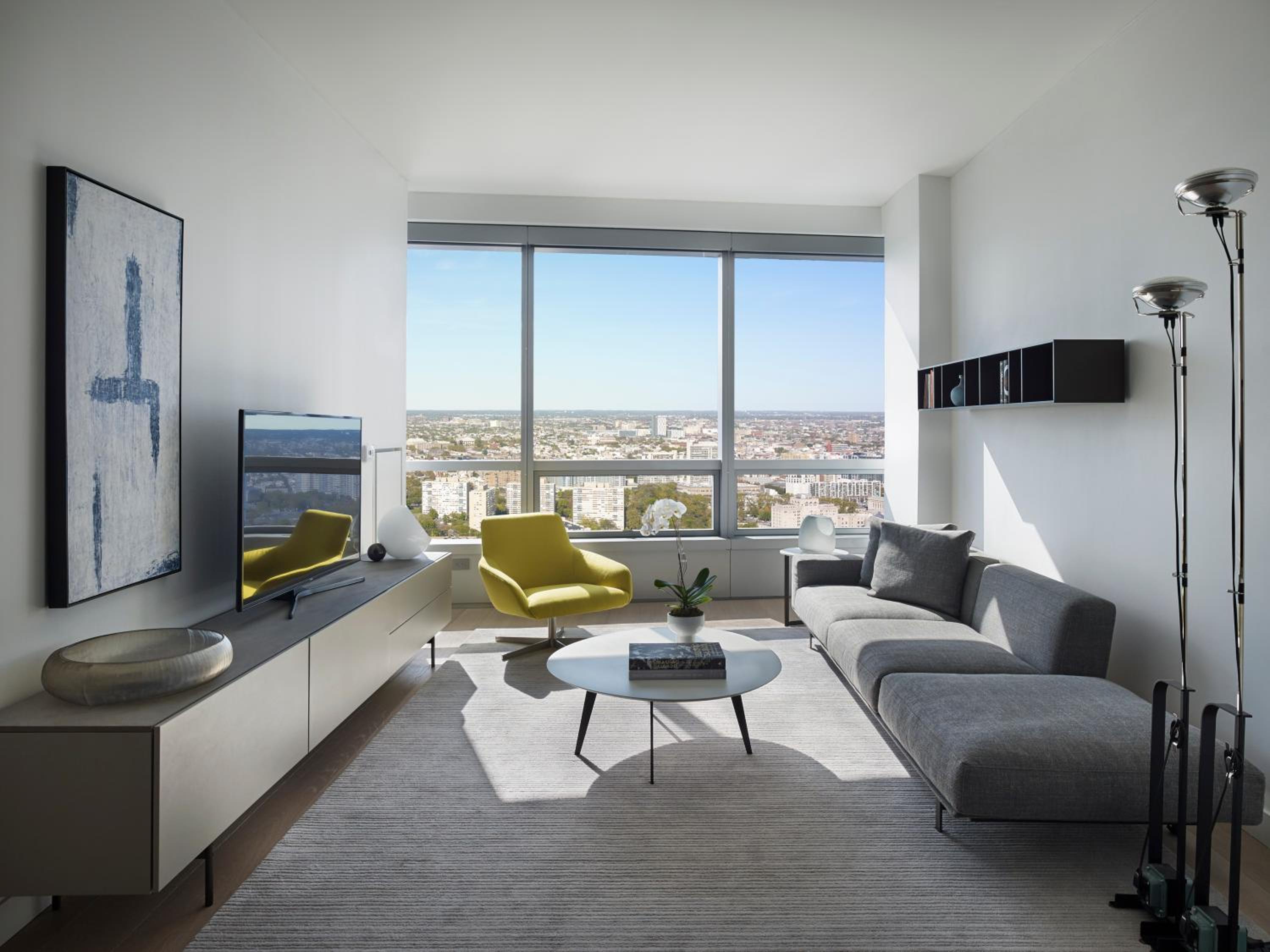 One Bedroom Premium Penthouse - Accessible