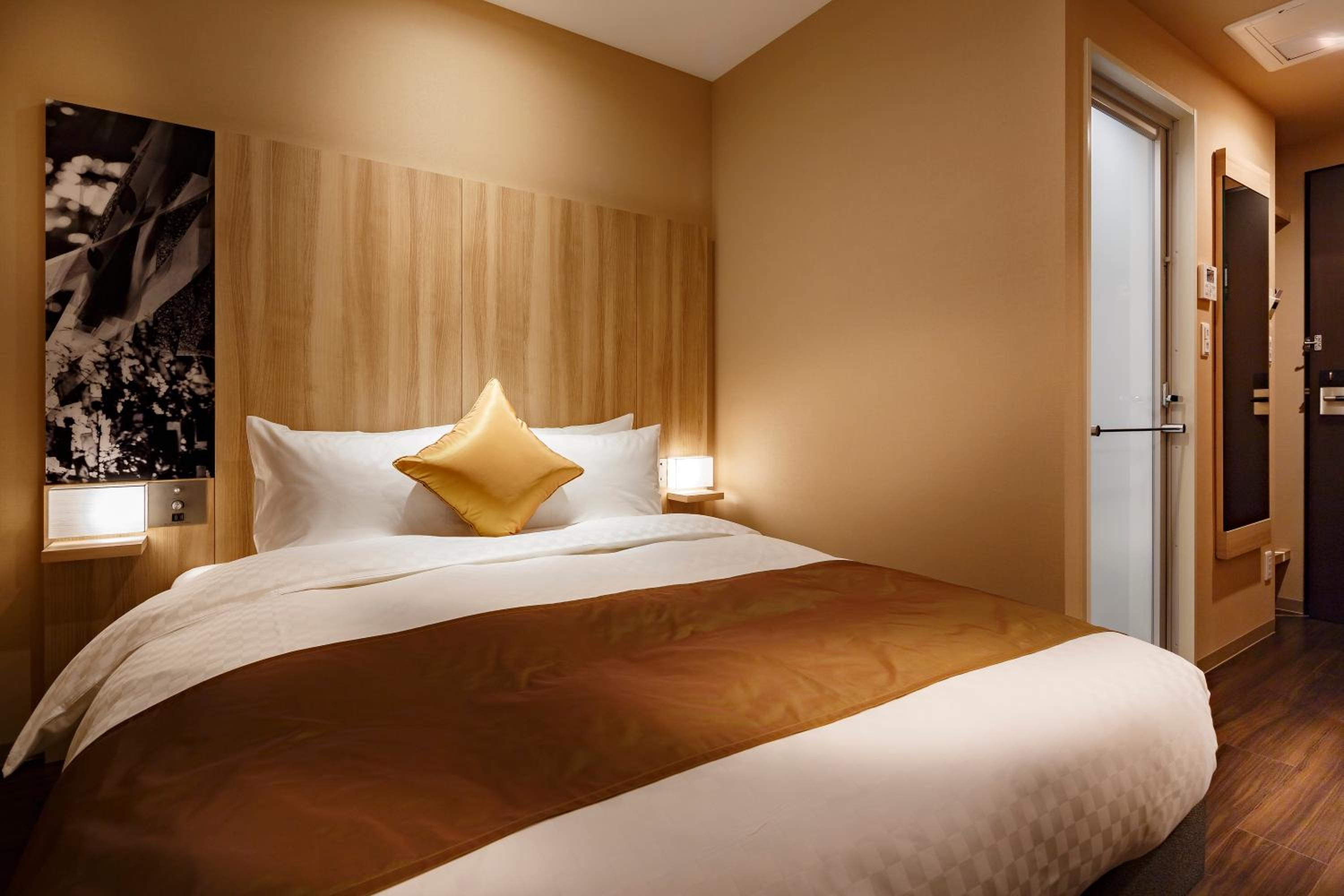 Standard Double Room - Non-Smoking photo 3