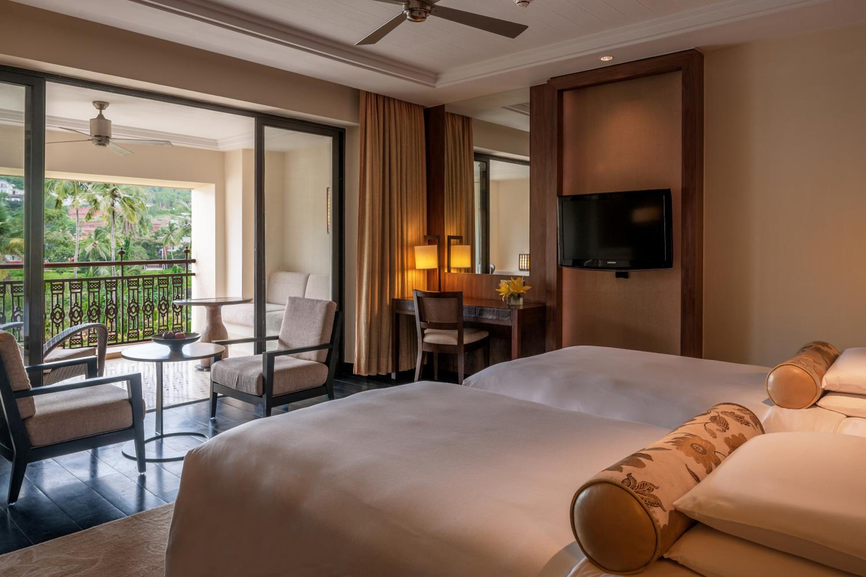 Twin Bed with Balcony Garden View Club Access