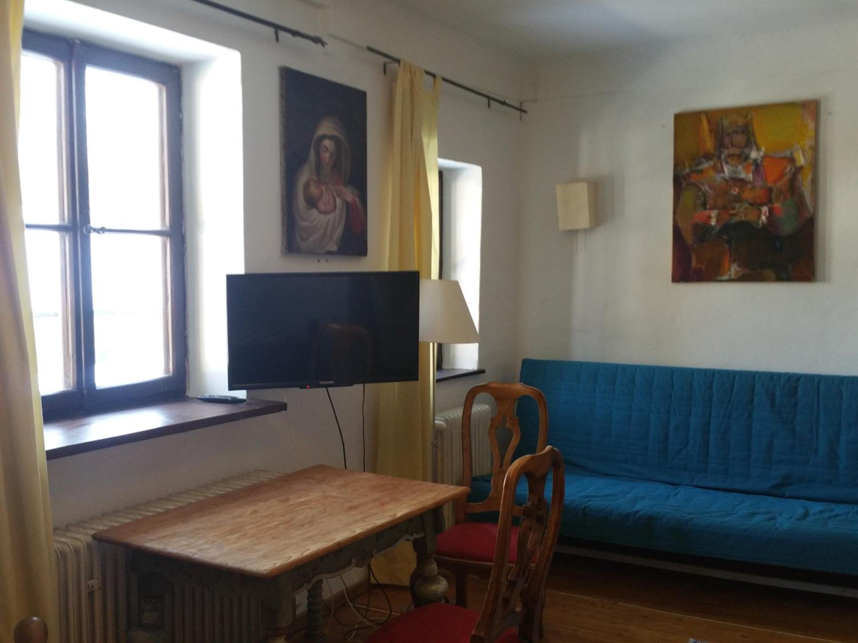 Family Room photo 3
