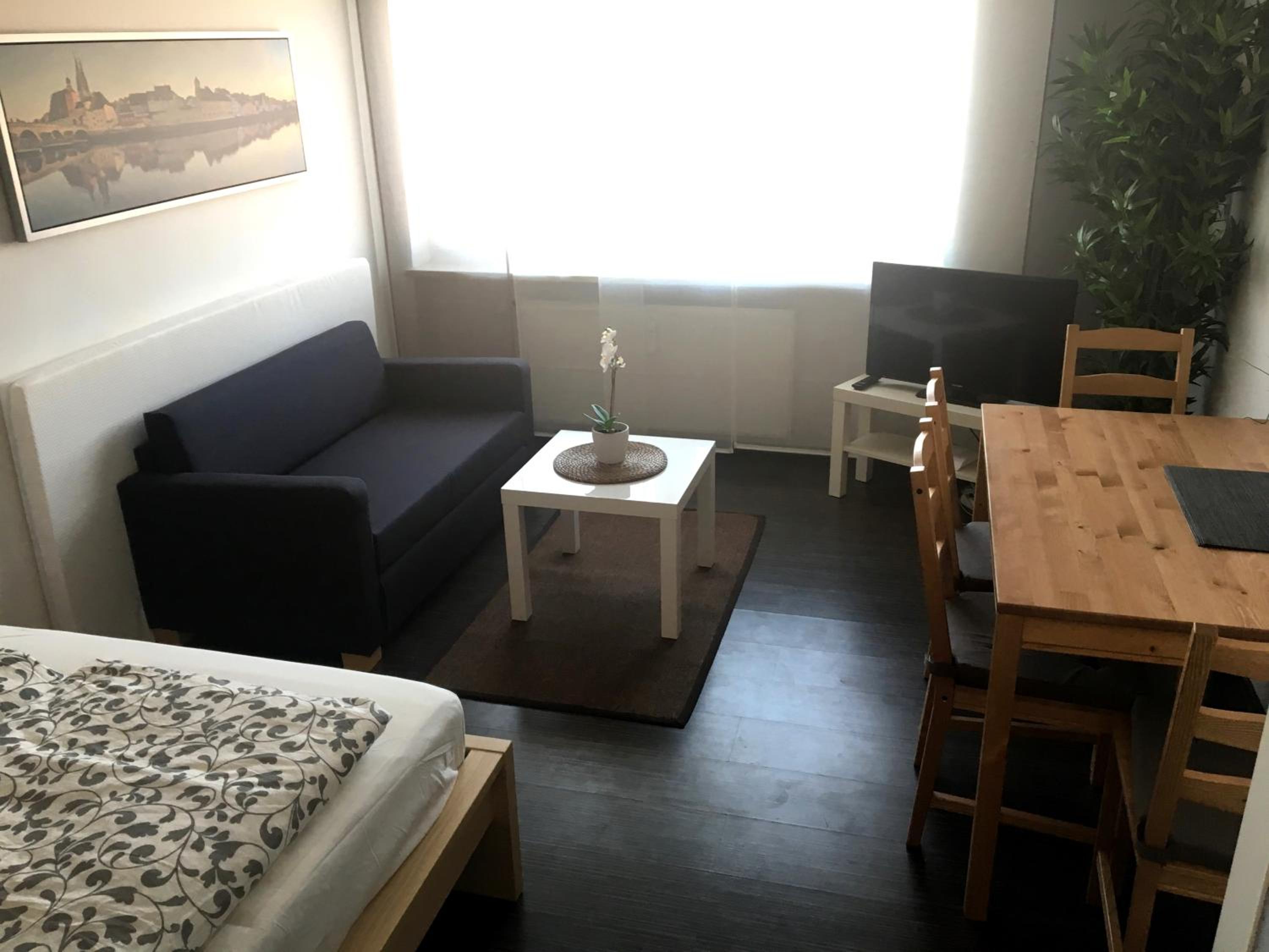 One-Bedroom Apartment - Photo 26