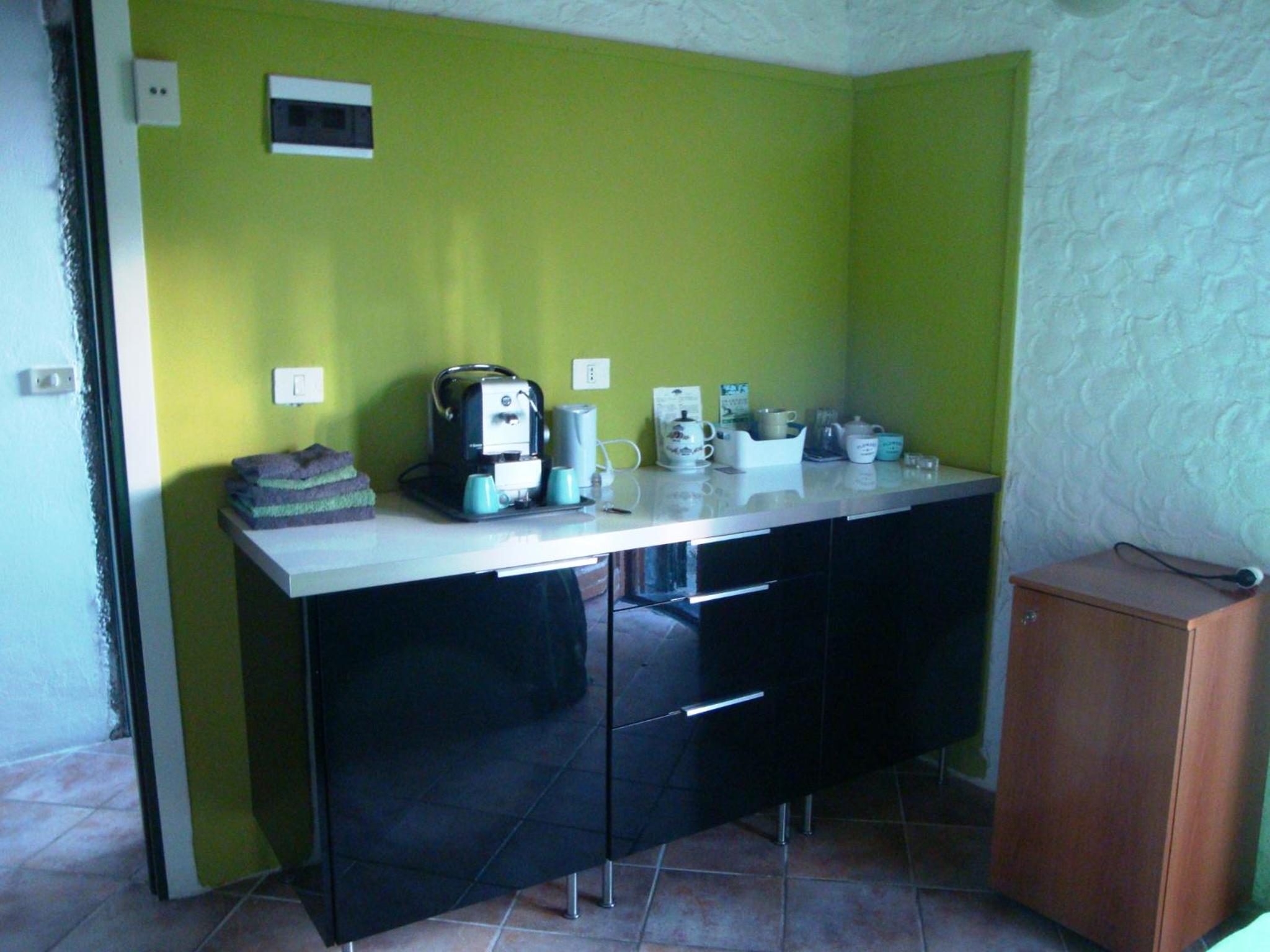 Double Room with Private Bathroom - Photo 2