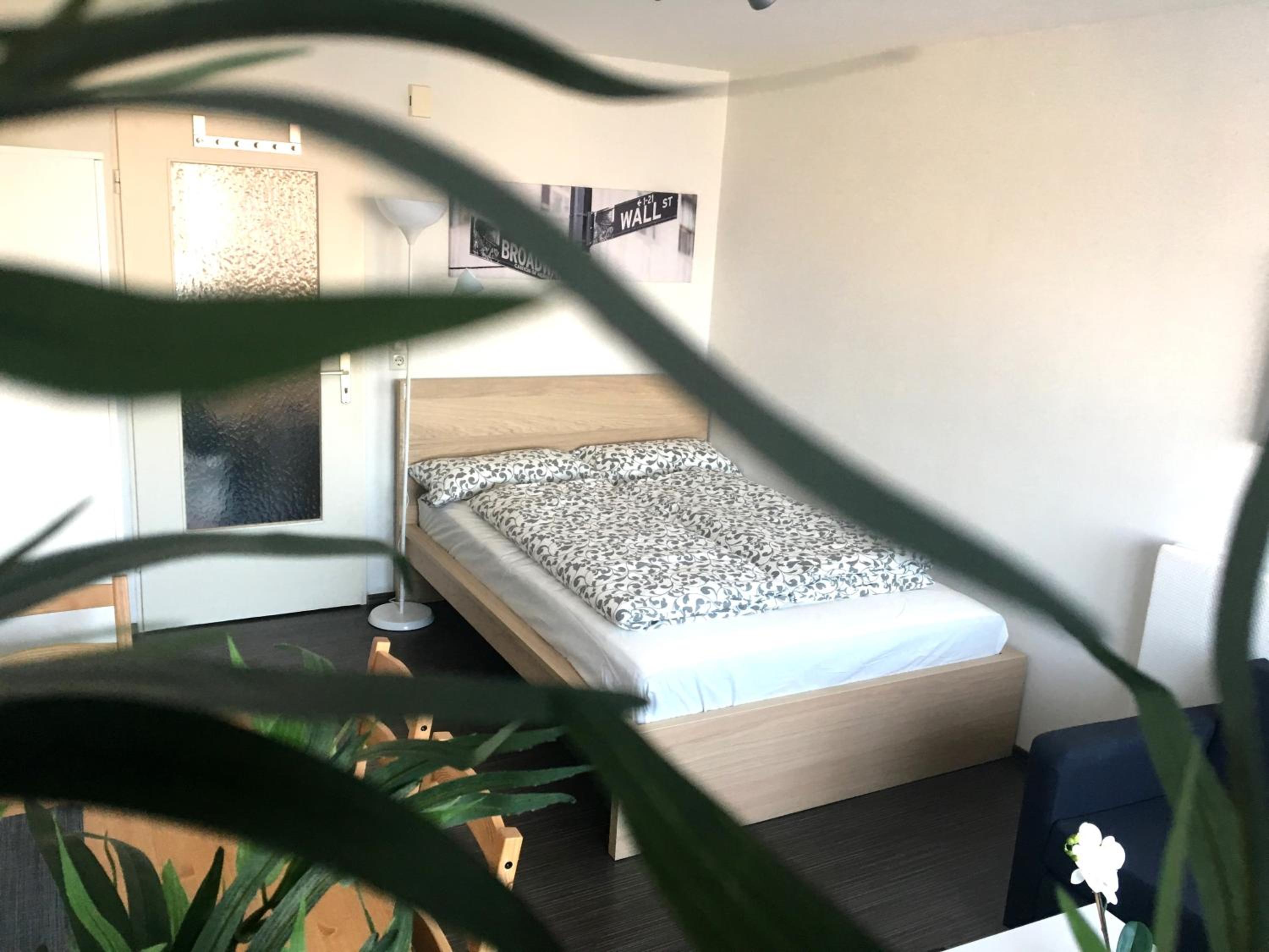 One-Bedroom Apartment - Photo 21