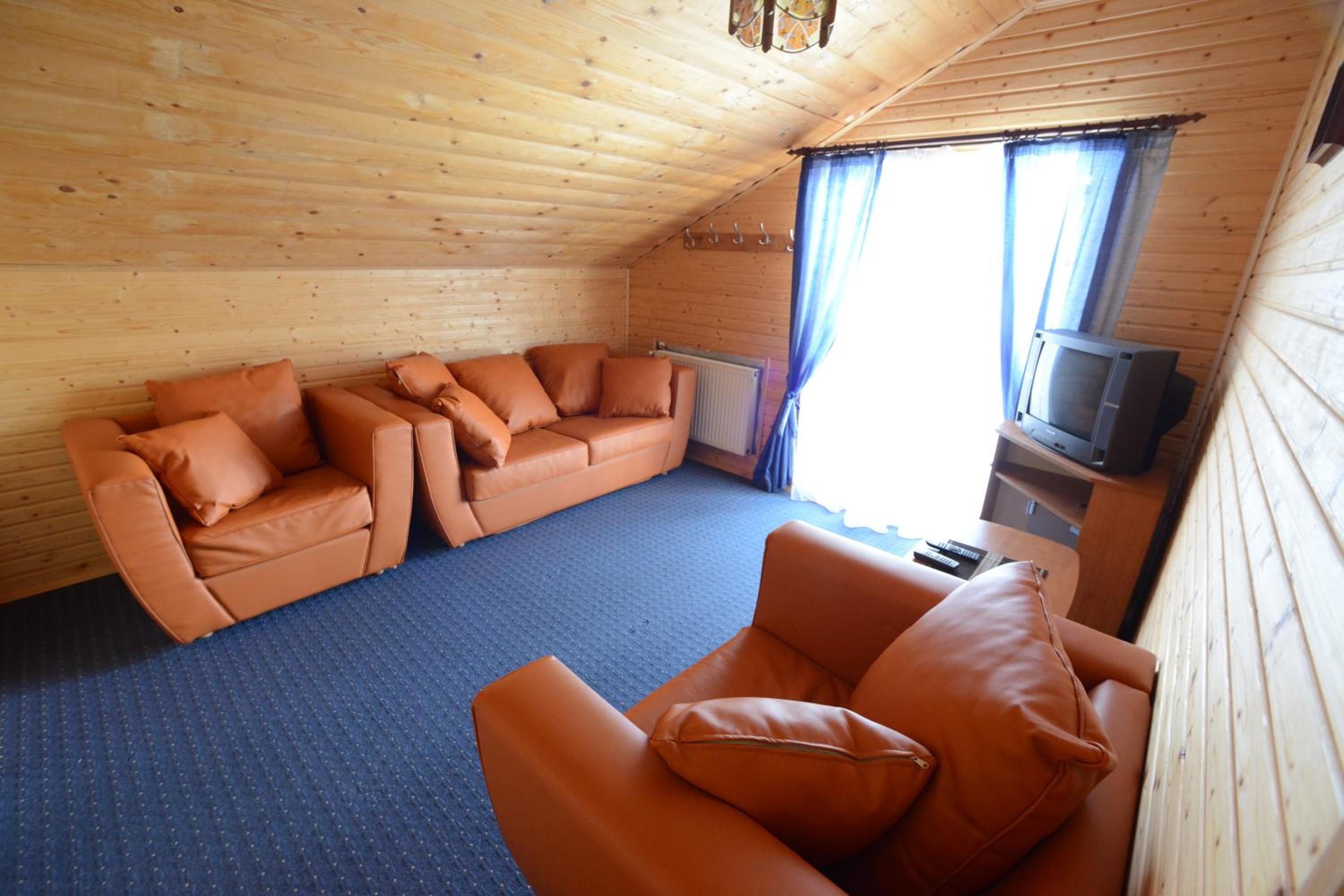 Suite with Mountain View photo 3