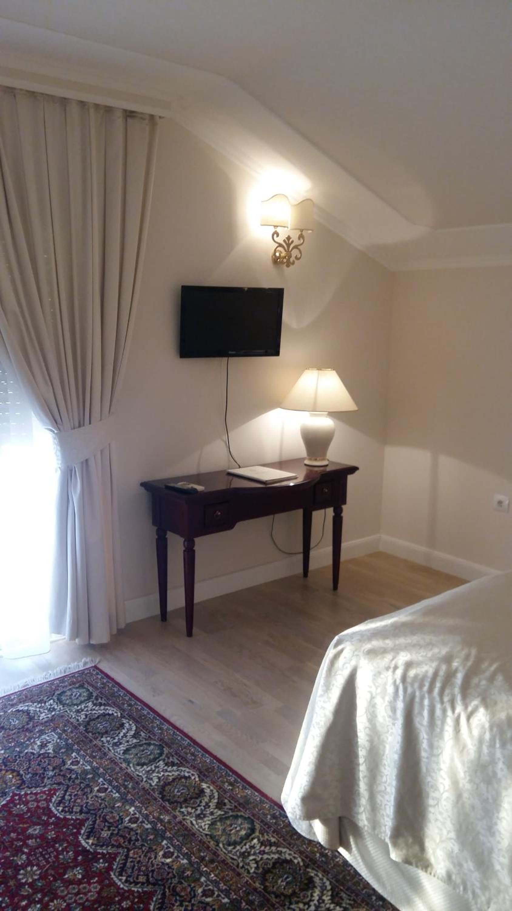 Superior Double Room with Balcony and Sea View - Photo 12