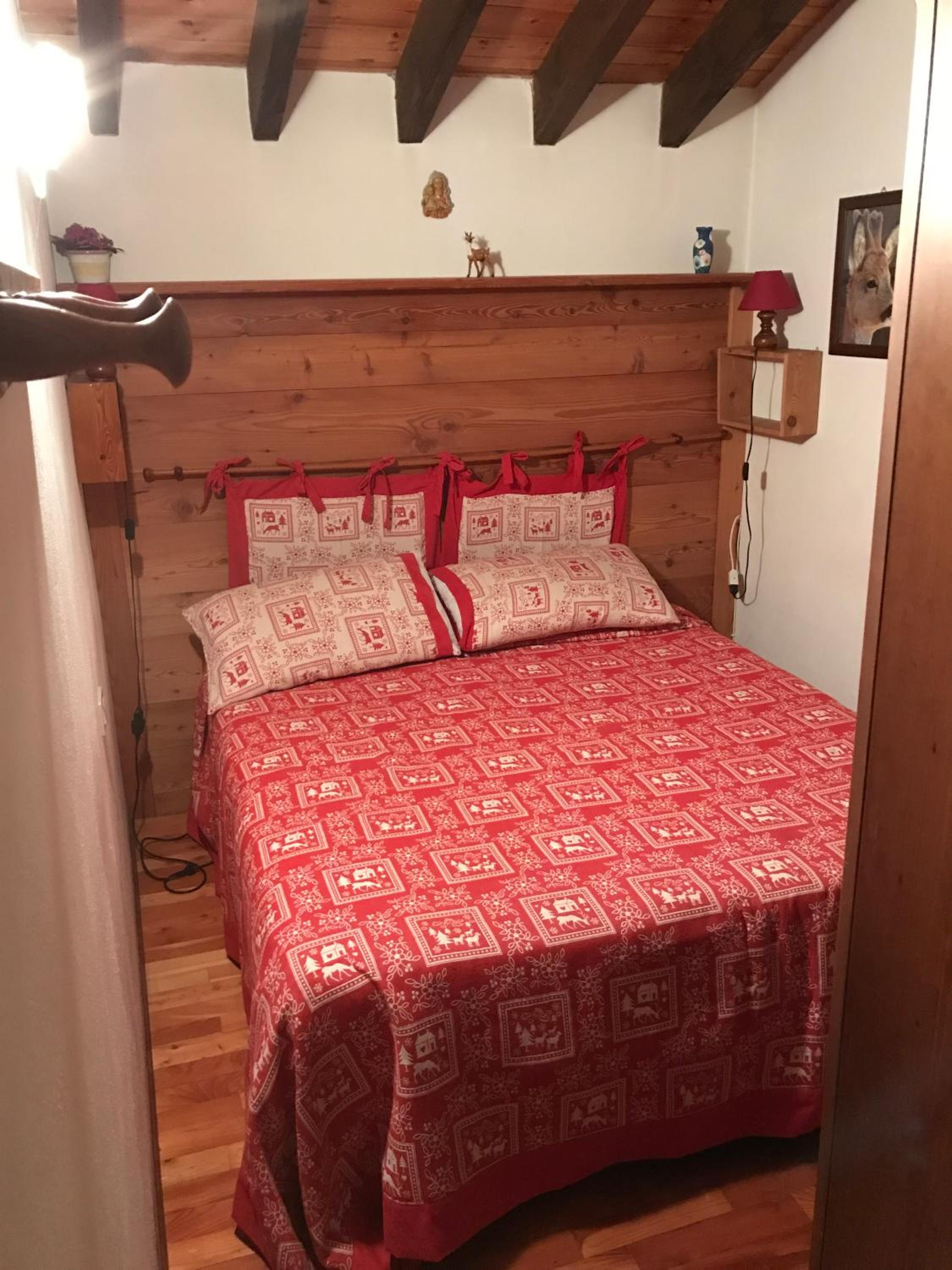 Double Room with Shared Bathroom photo 1