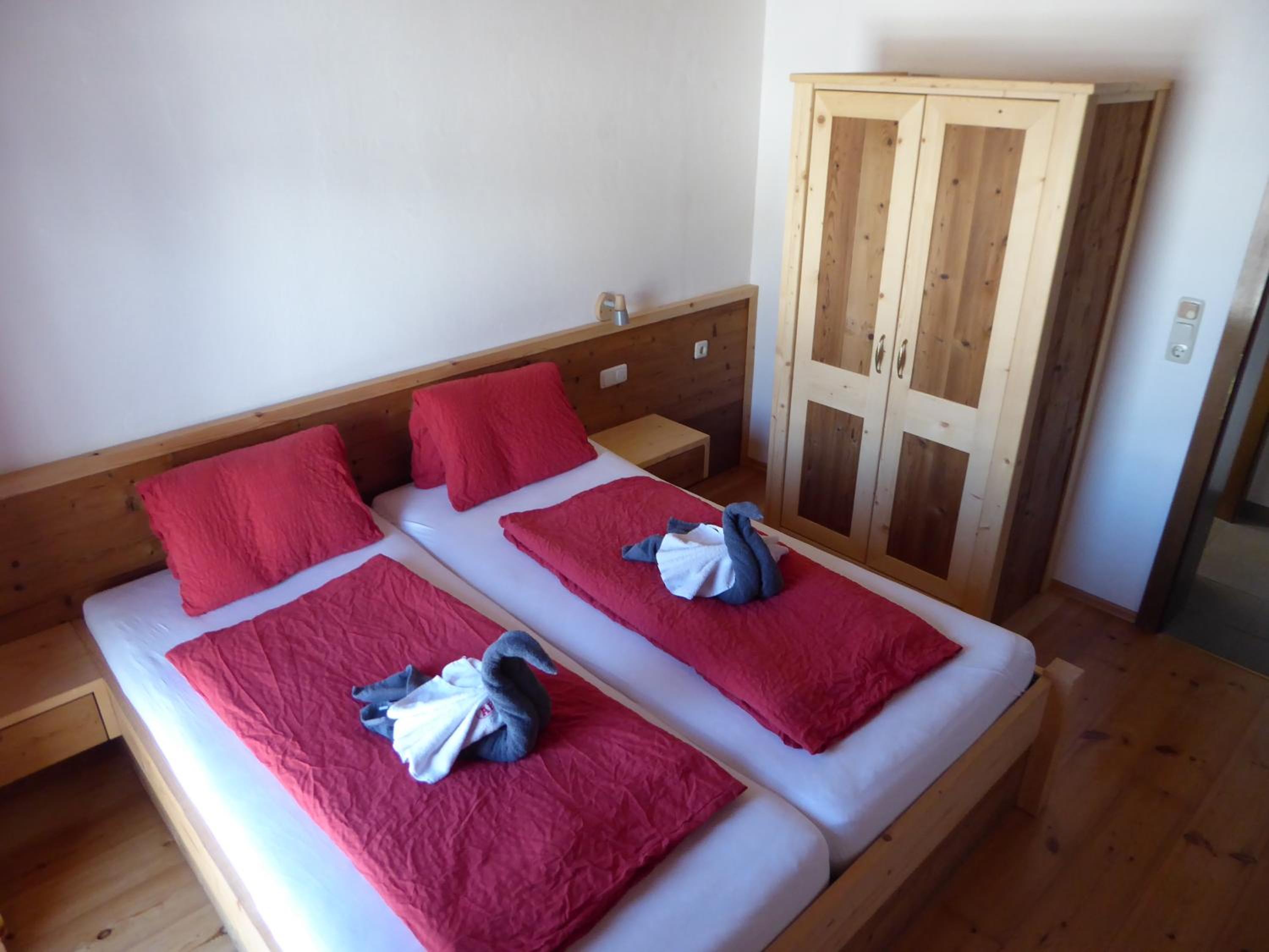 Superior Two-Bedroom Apartment - Photo 2