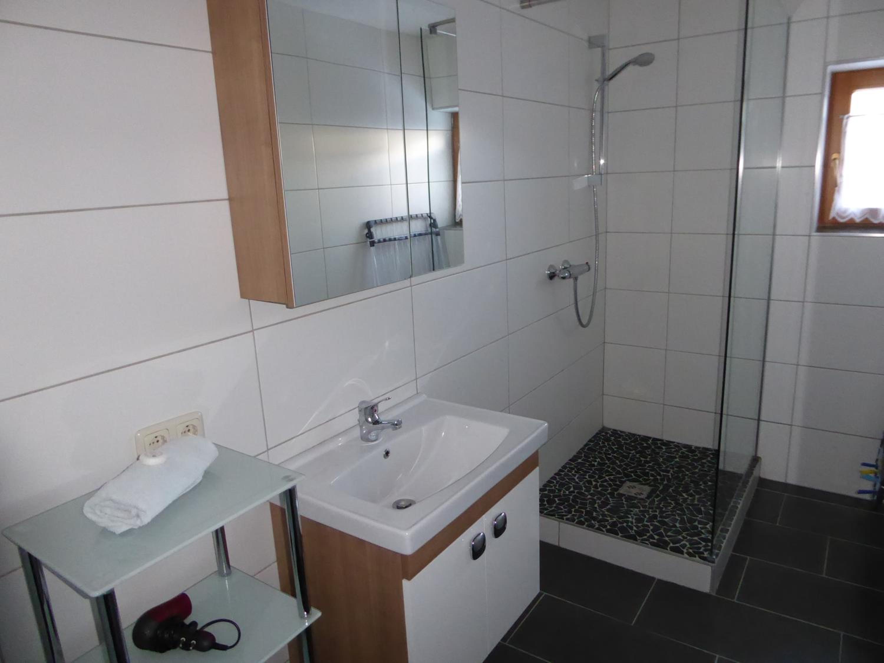 Superior Two-Bedroom Apartment - Photo 4
