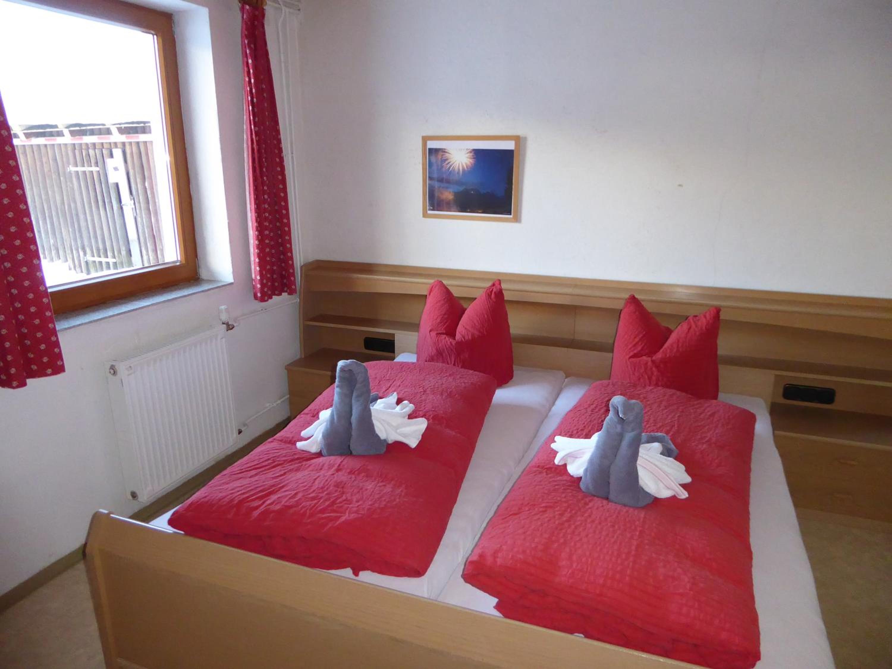 Standard Two-Bedroom Apartment - Photo 2