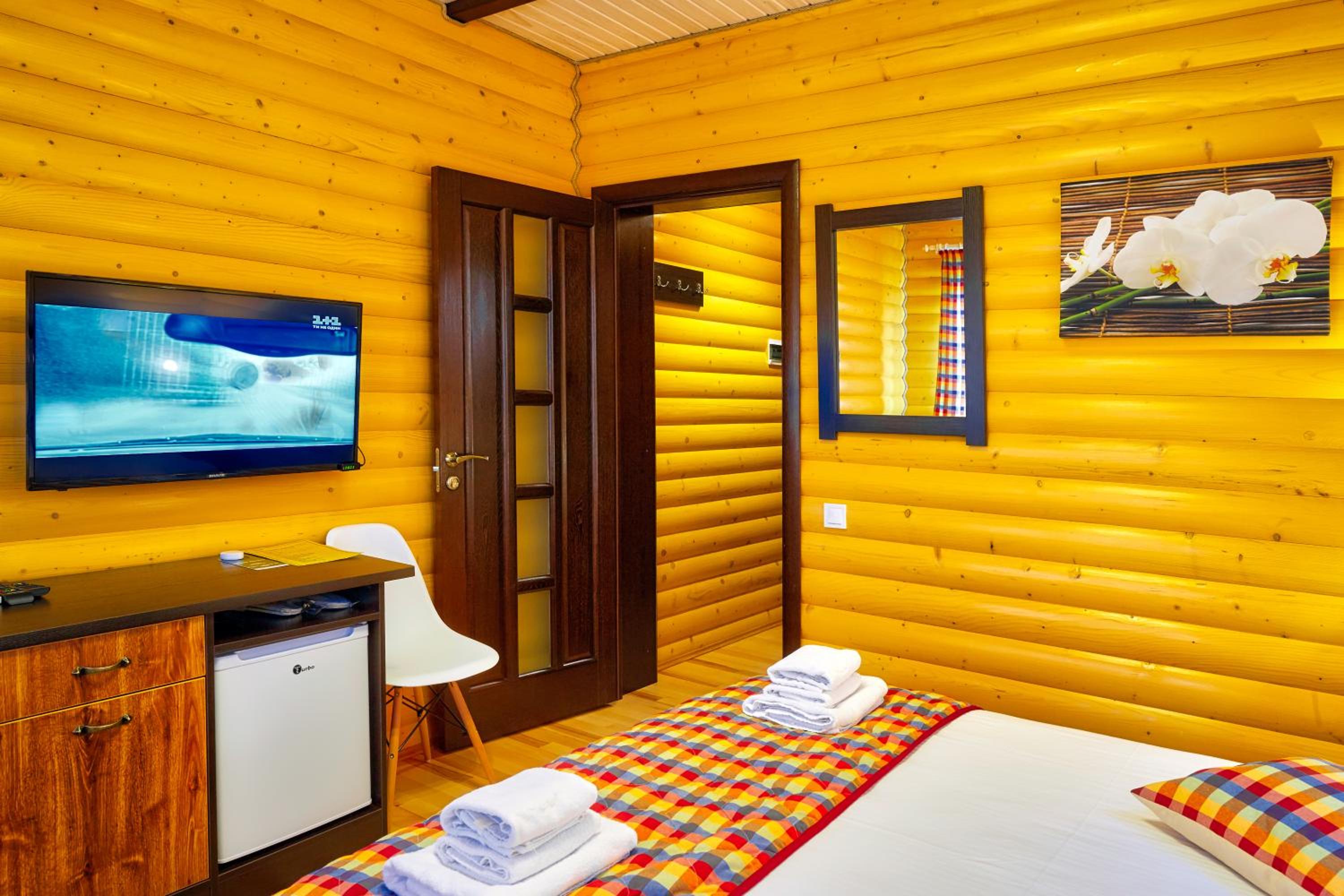 Standard Double or Twin Room photo 2