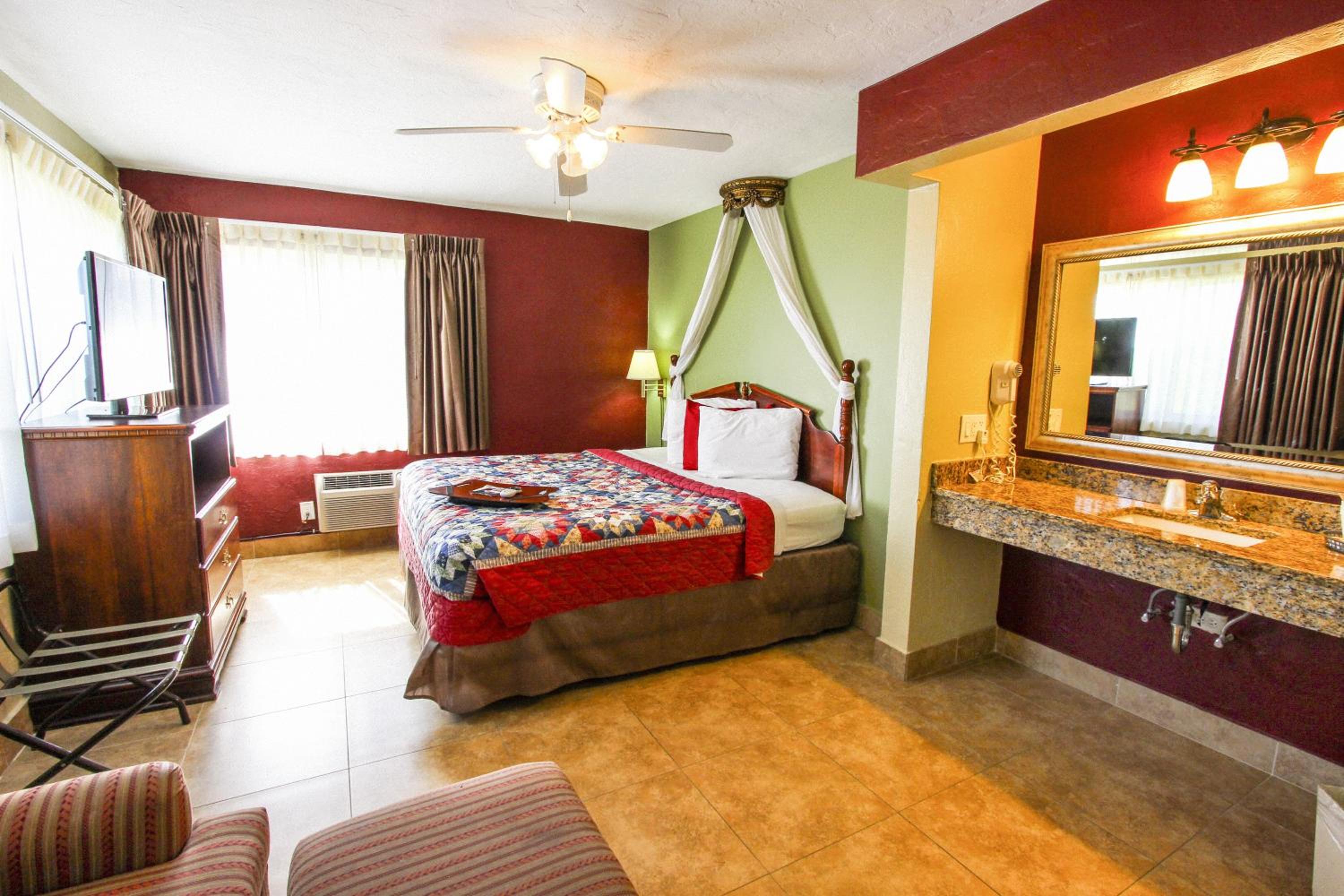 King Room with Pool View