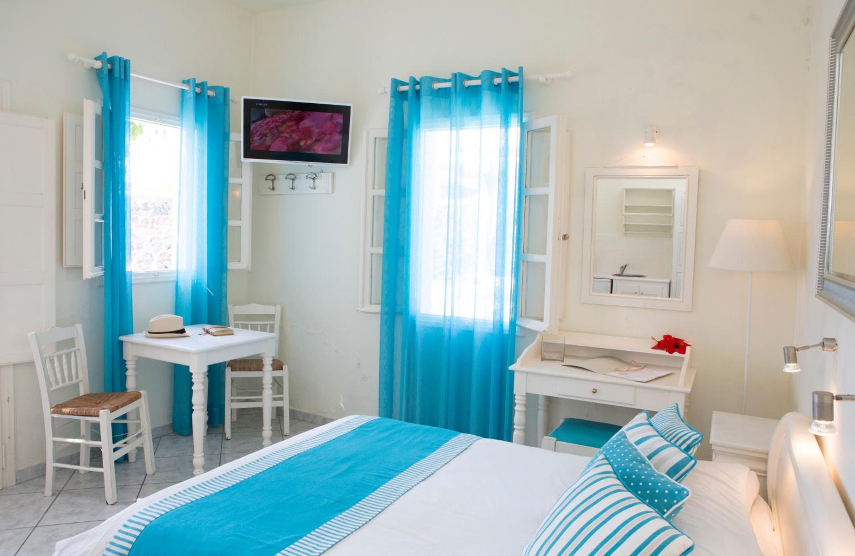 Double Room - Photo 4