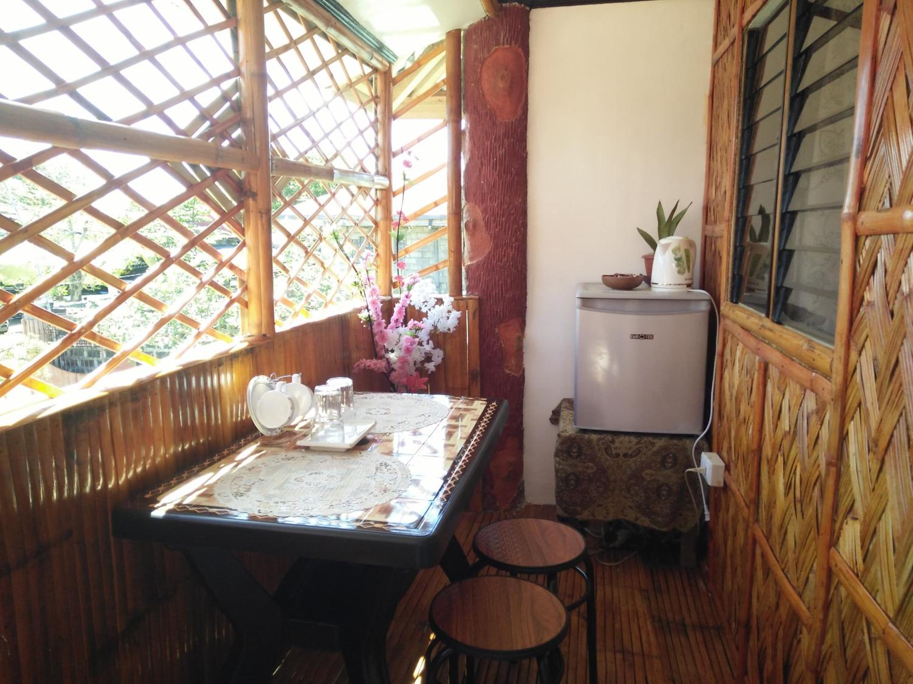 Budget Double Room - Photo 14