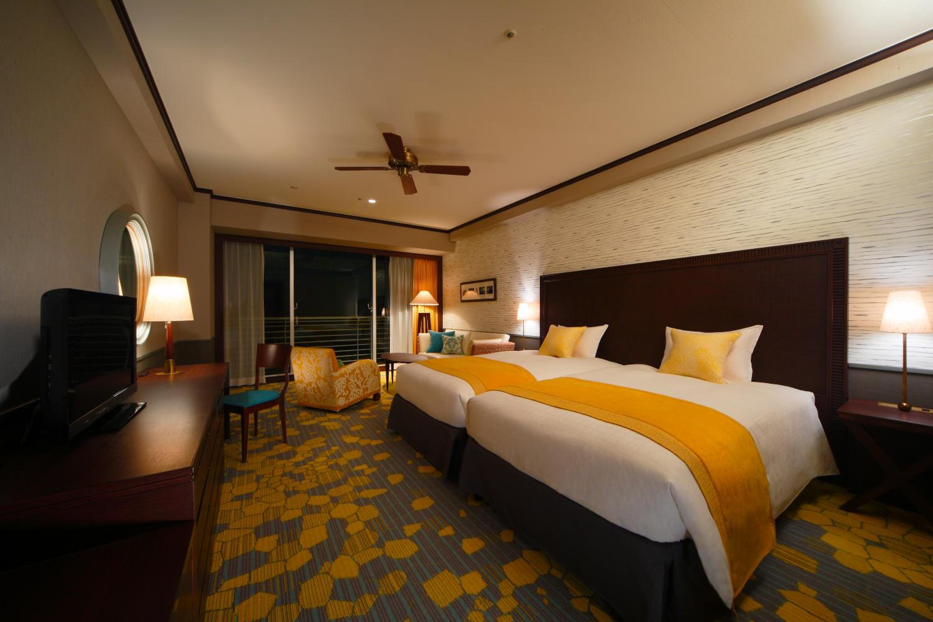 Deluxe Twin Room - Non-Smoking (40㎡) photo 3