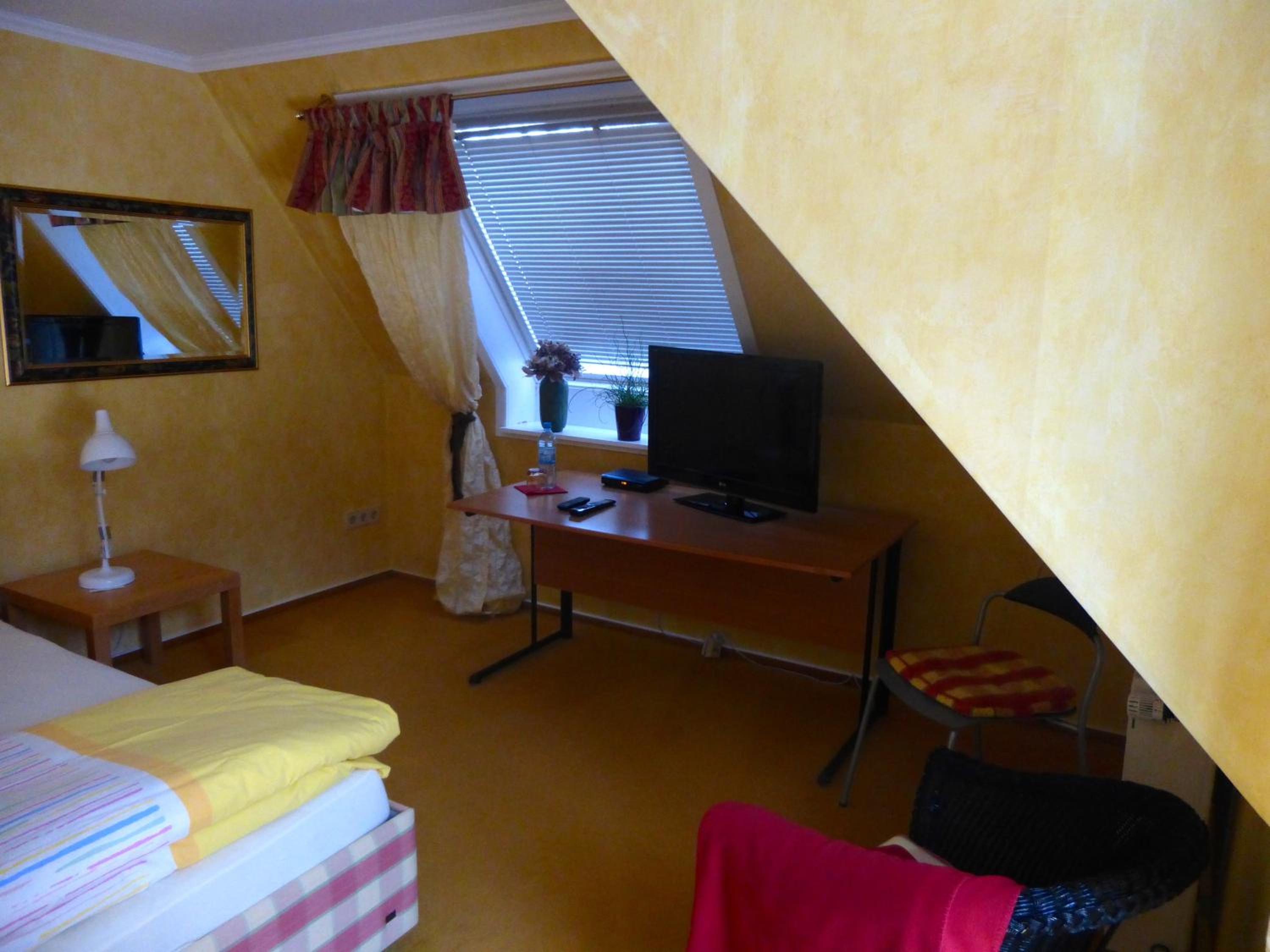 Double Room with Private Bathroom photo 1