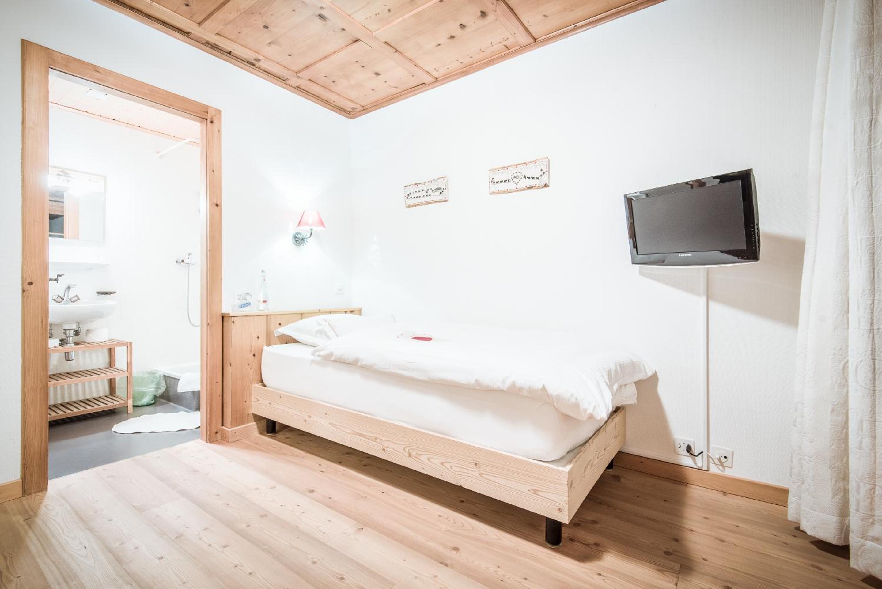 Cozy Single Room