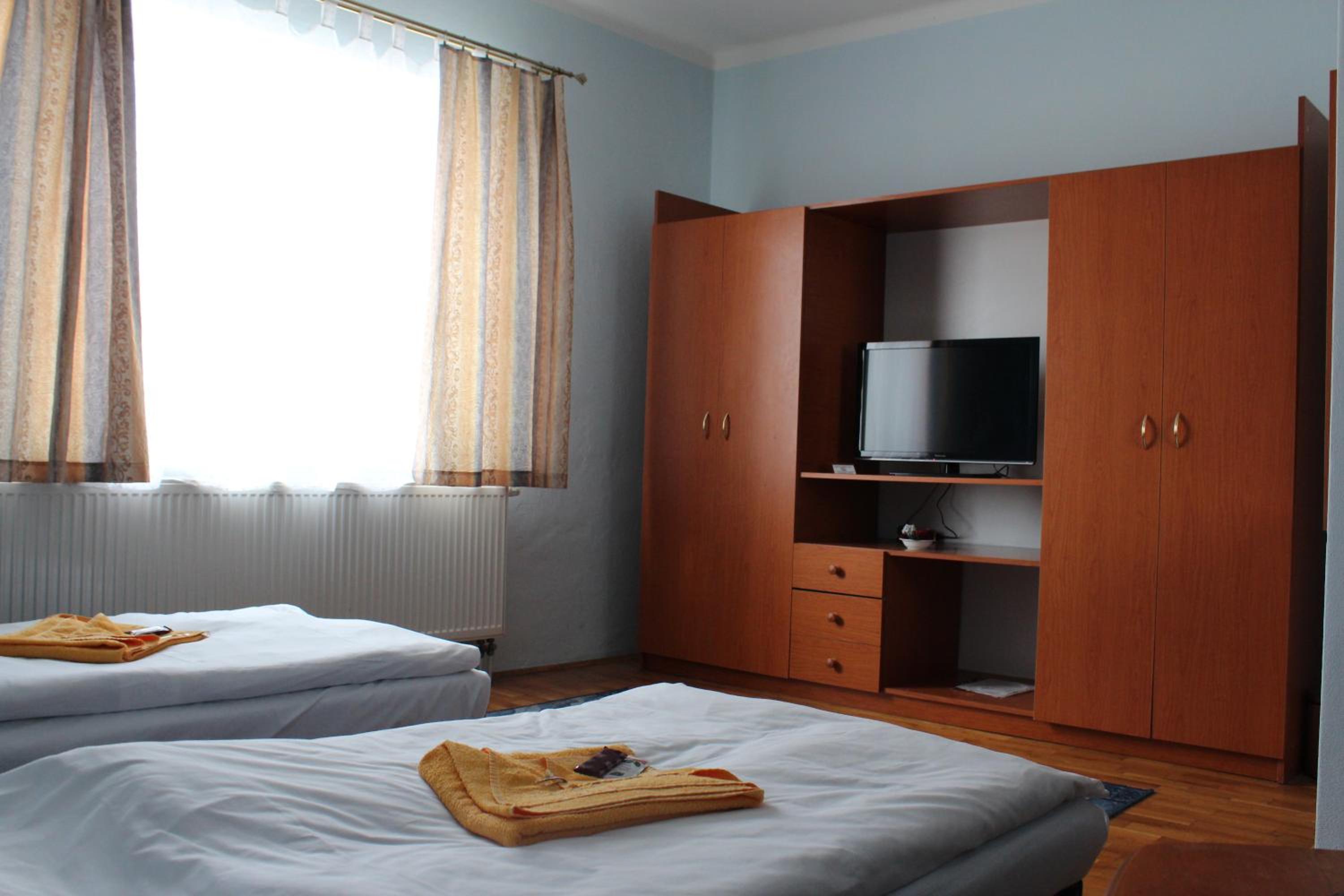 Quadruple Room photo 2