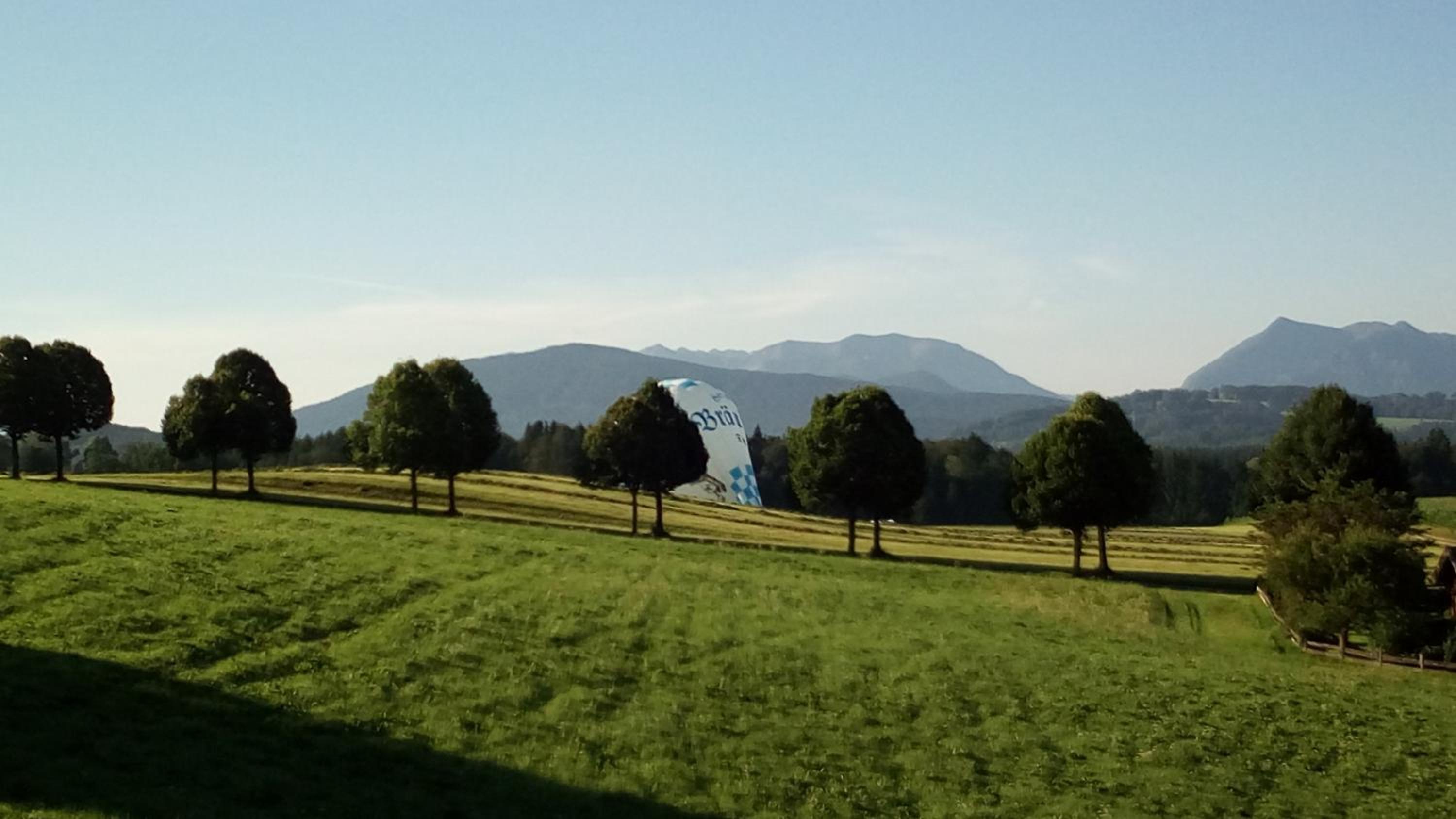 Apartment with Mountain View photo 3